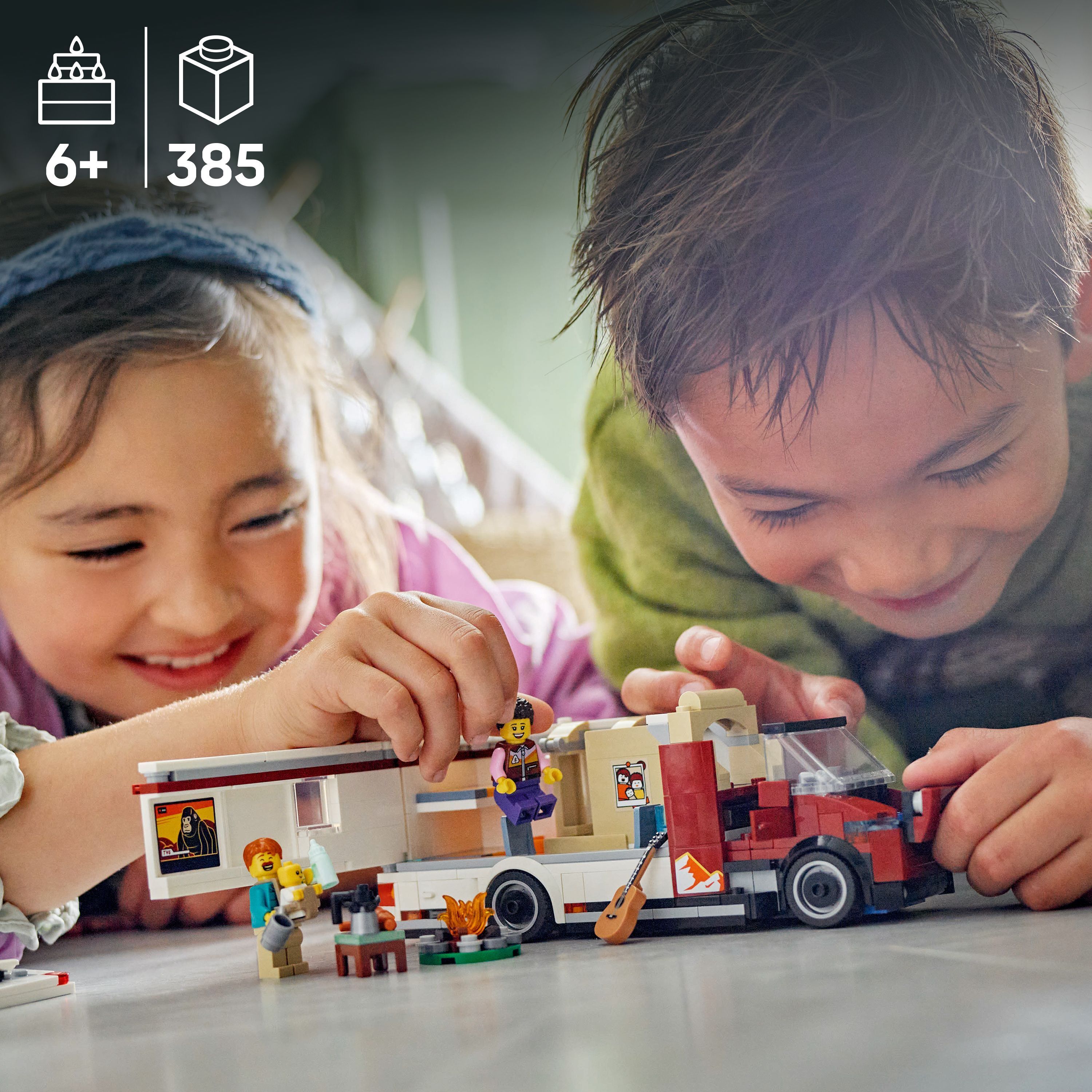 LEGO City 60454 – Seikkailulomalaisten matkailuauto