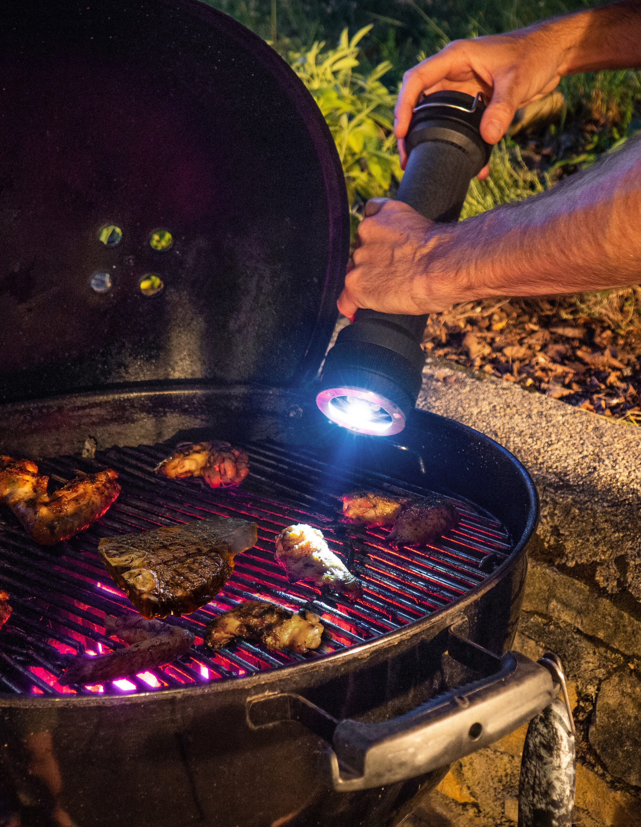 Peugeot BBQ pippurimylly valolla, 30 cm