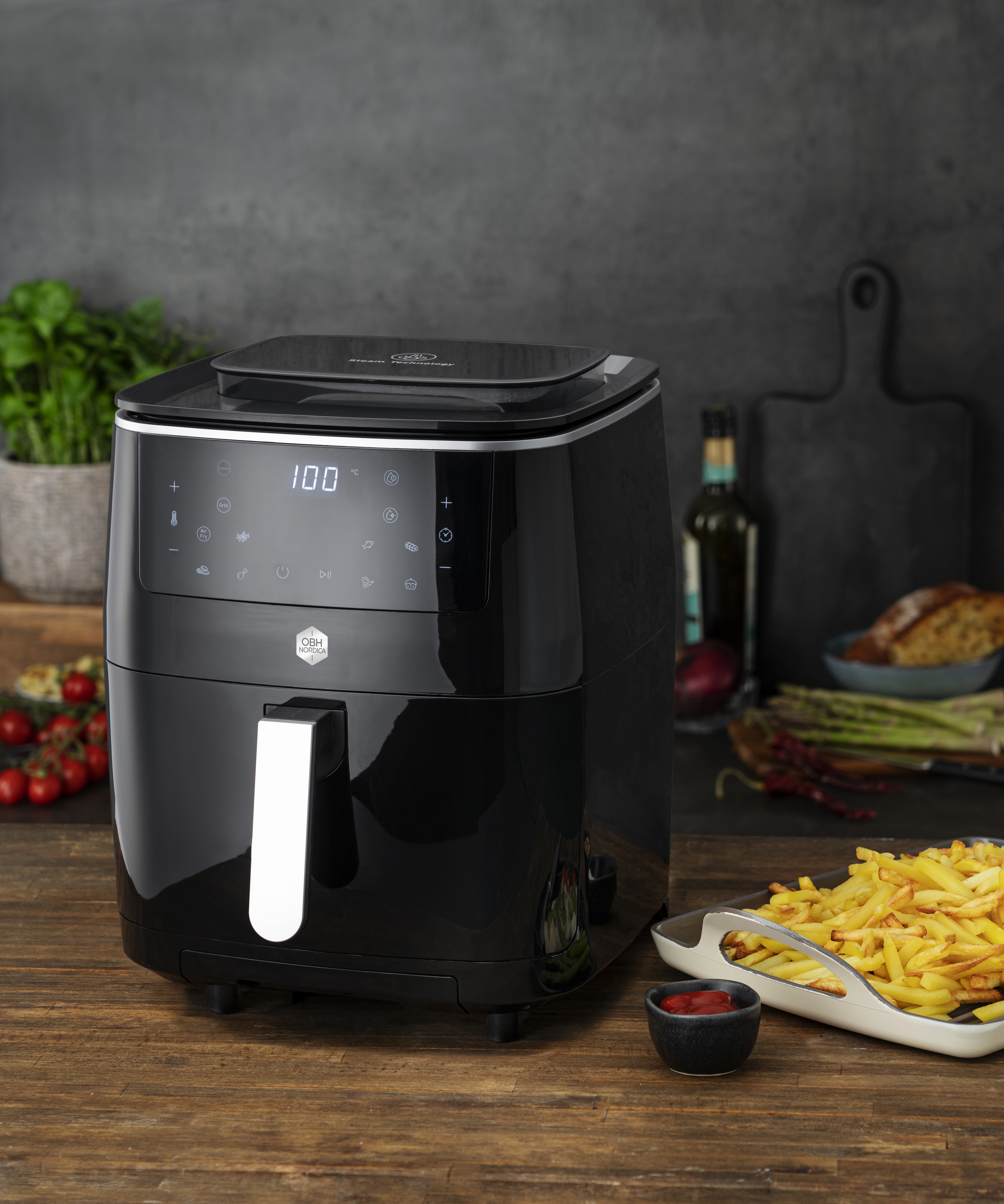 OBH Nordica Easy Fry & Grill Steam+ 3-in-1 -airfryer höyrytys- ja grillitoiminnolla, musta