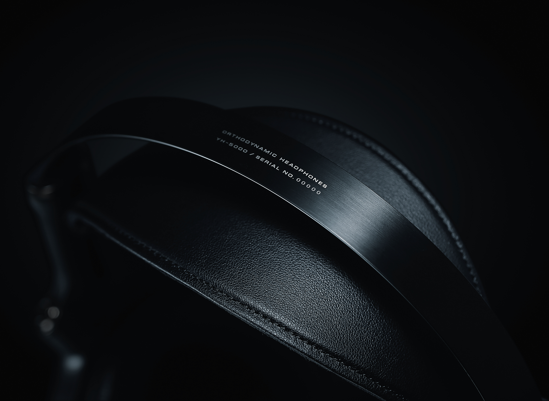 Yamaha YH-5000SE -kuulokkeet, musta