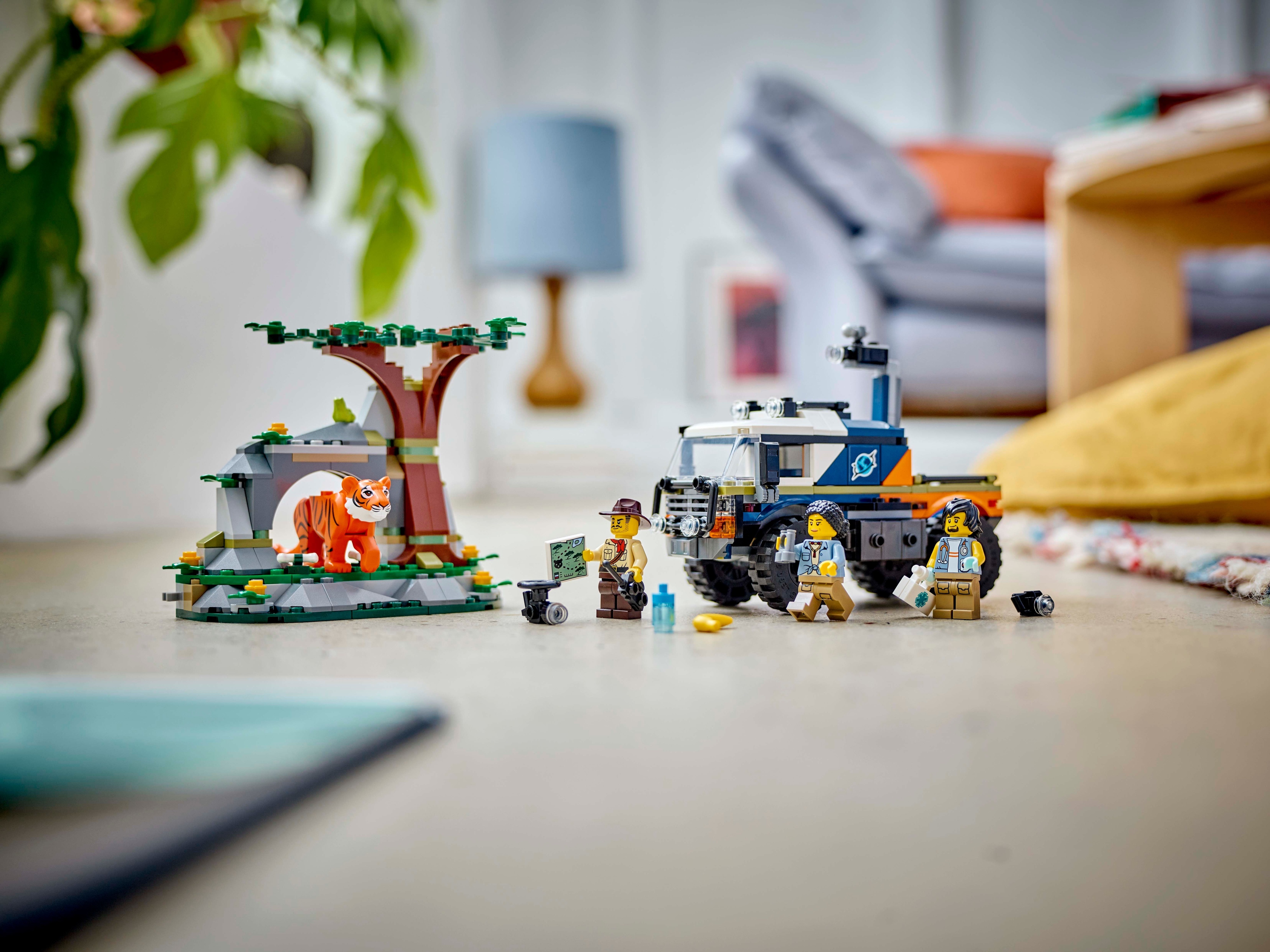 LEGO City Exploration 60426  - Viidakkotutkijan maastoauto