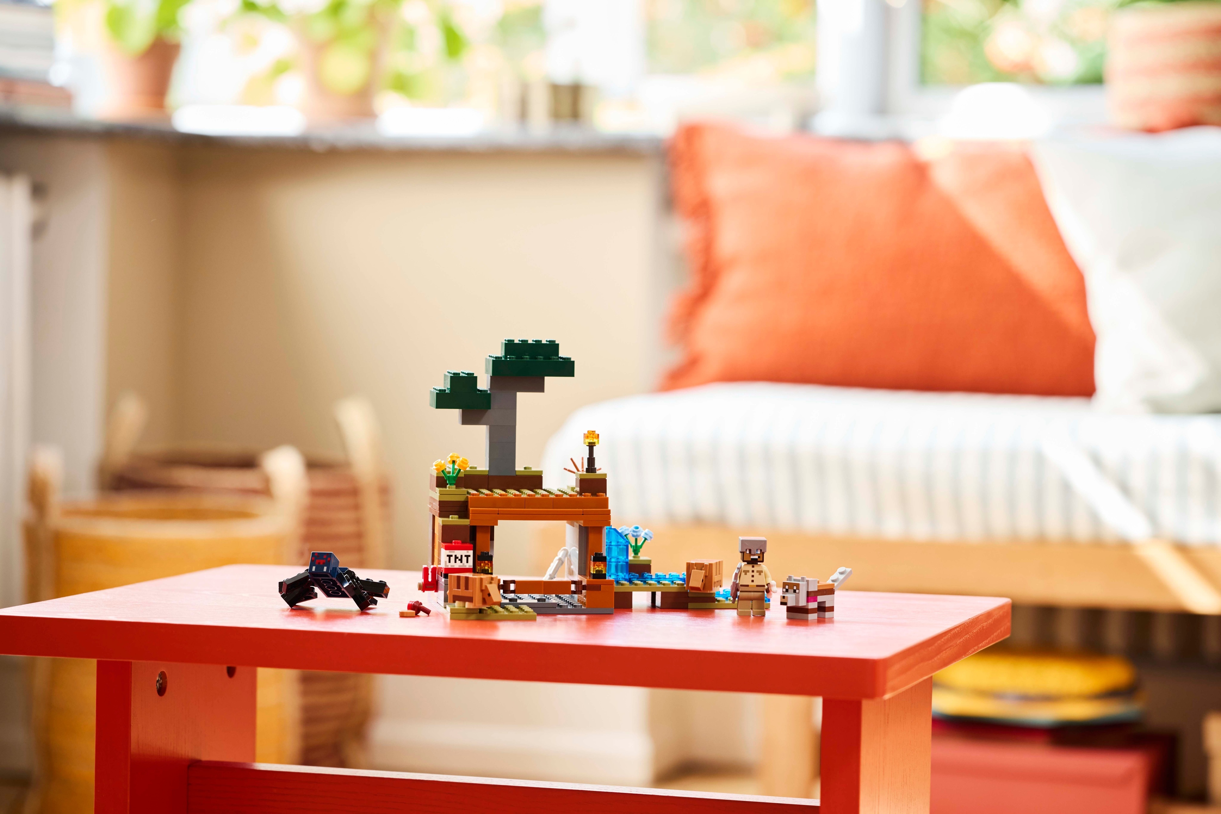 LEGO Minecraft 21269 – Vyötiäisen kaivos