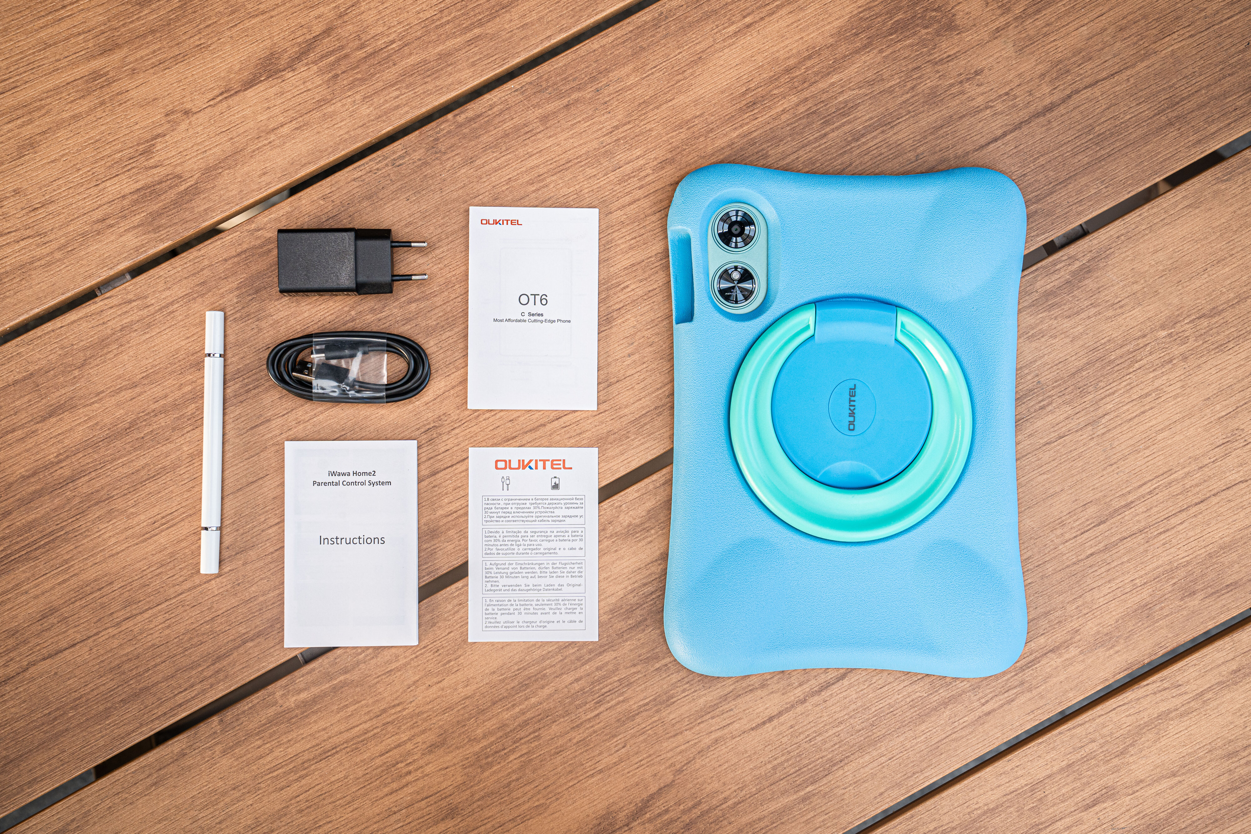 Insmat Full Screen Brilliant Glass -panssarilasi, HMD Pulse / Pulse+ / Pulse Pro, musta