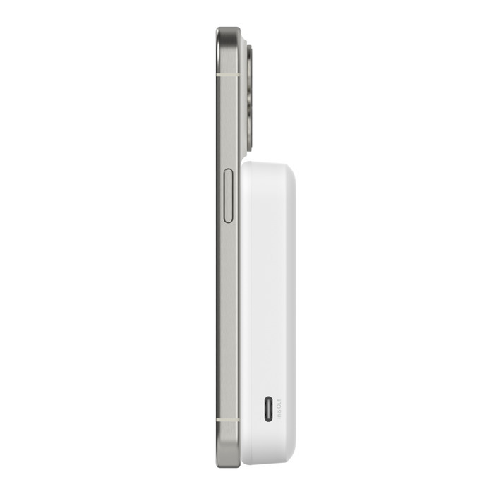 Belkin BoostCharge Pro Qi2 -varavirtalähde magneetilla, 8000 mAh, valkoinen