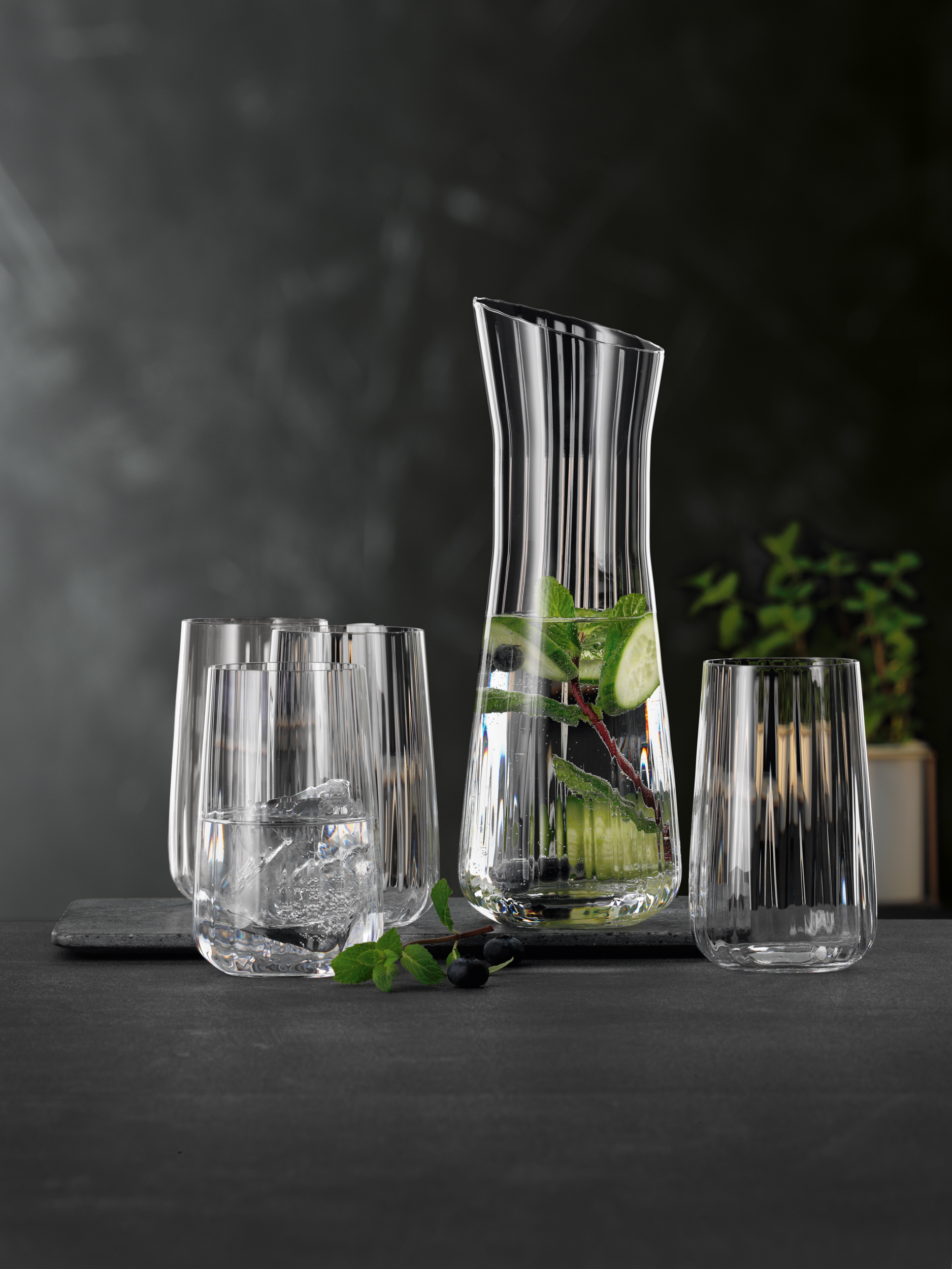 Spiegelau Lifestyle -vesikarahvi, 1 L