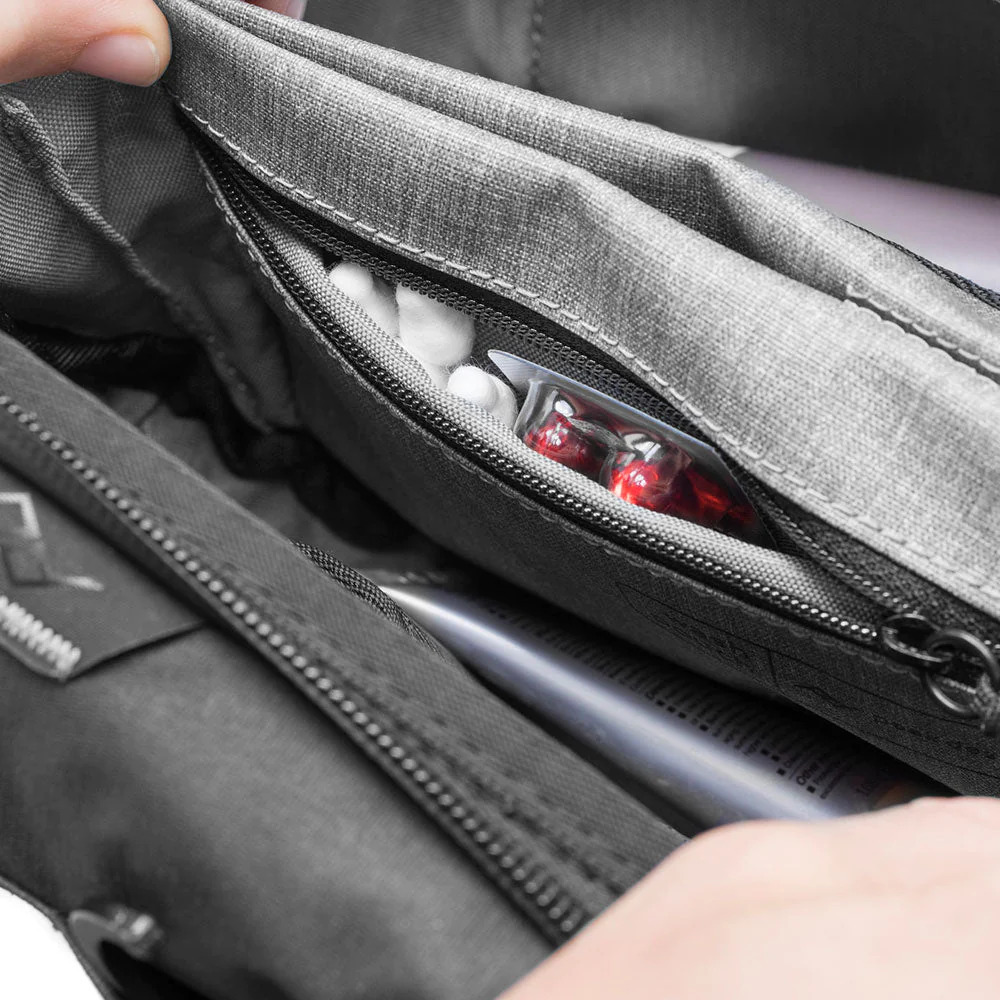 Peak Design Shoe Pouch -kenkäpussi, hiili