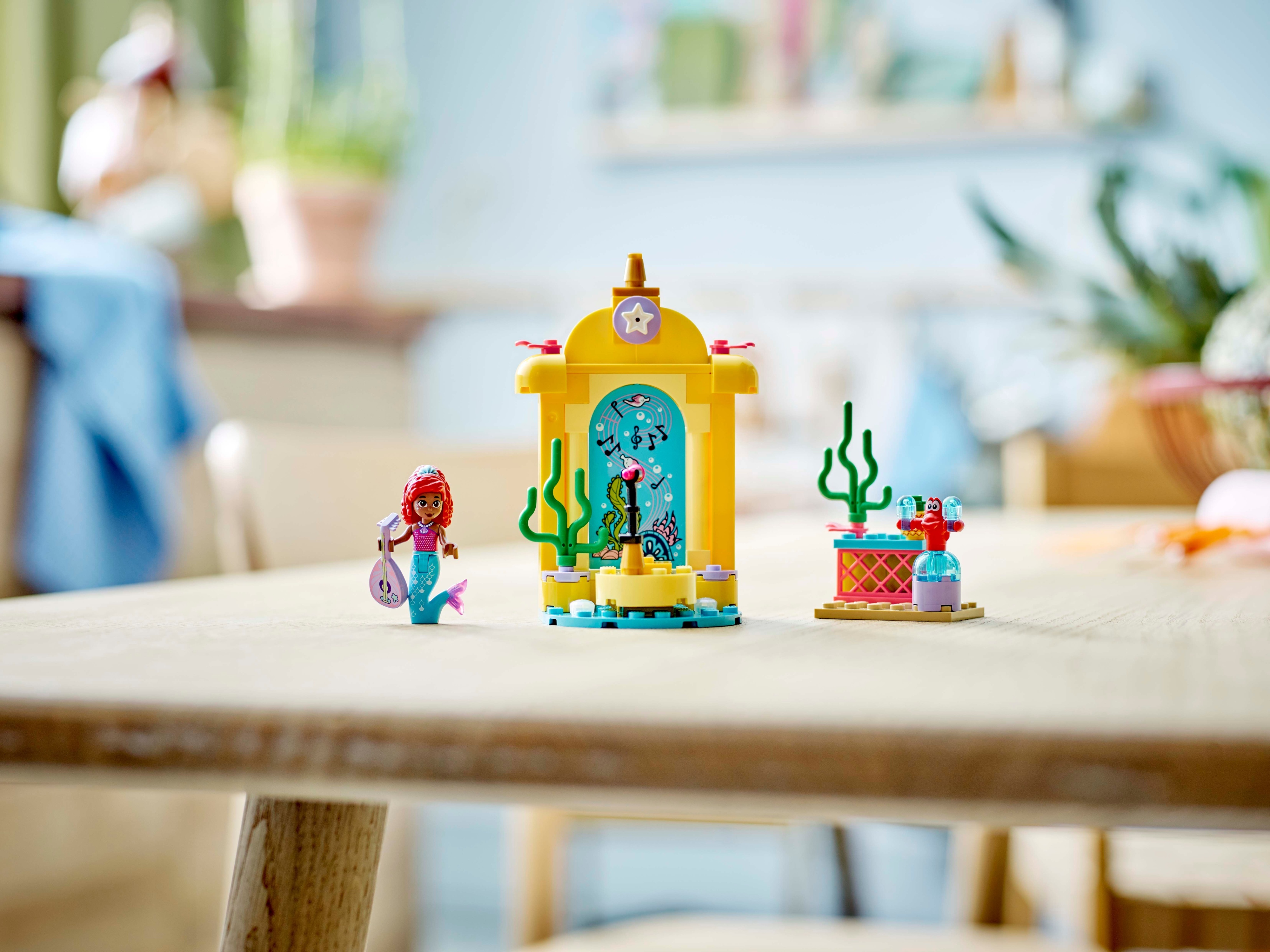 LEGO Disney Princess 43235  - Arielin esiintymislava