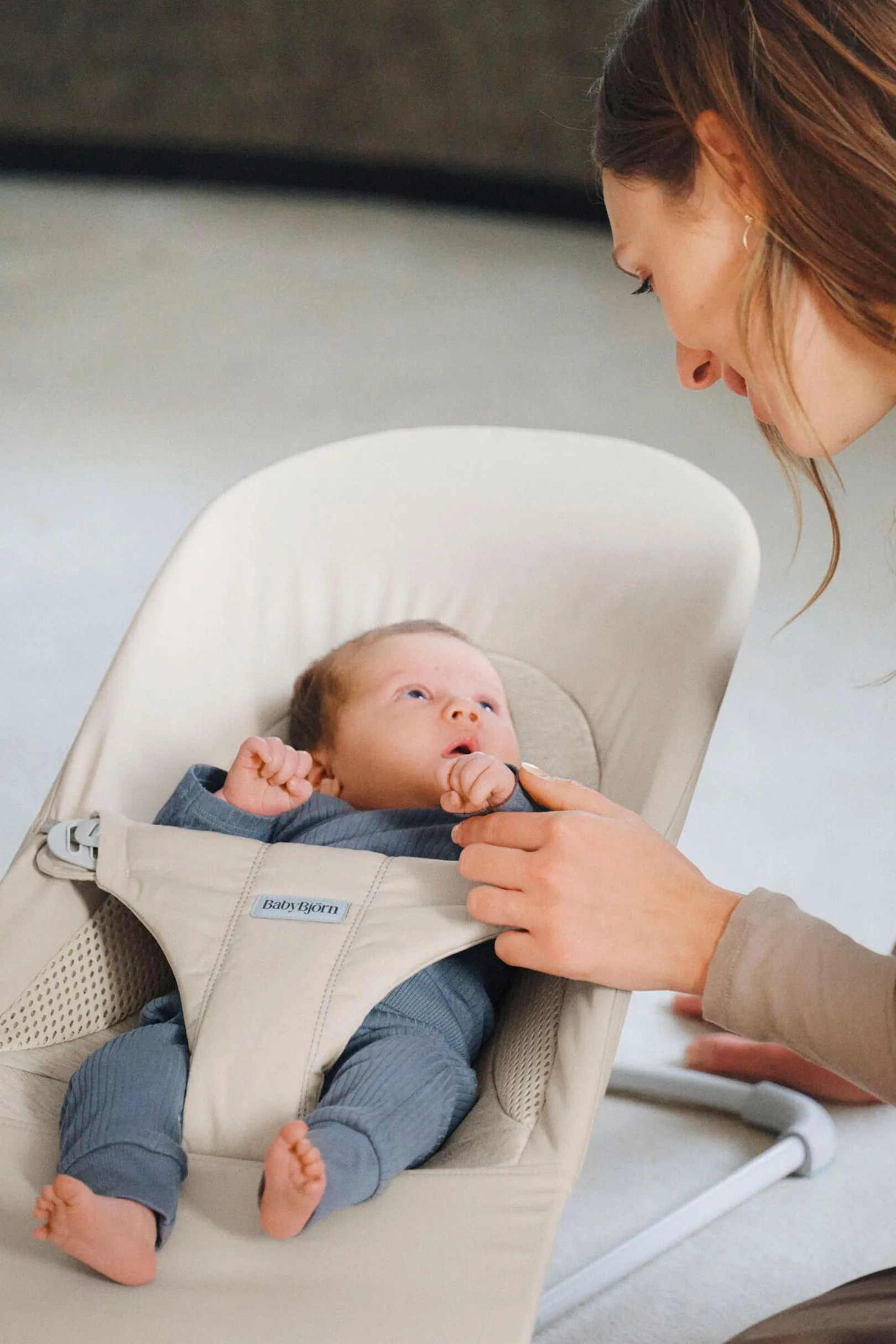 BabyBjörn Bouncer Balance Soft Woven -sitteri, jersey light beige