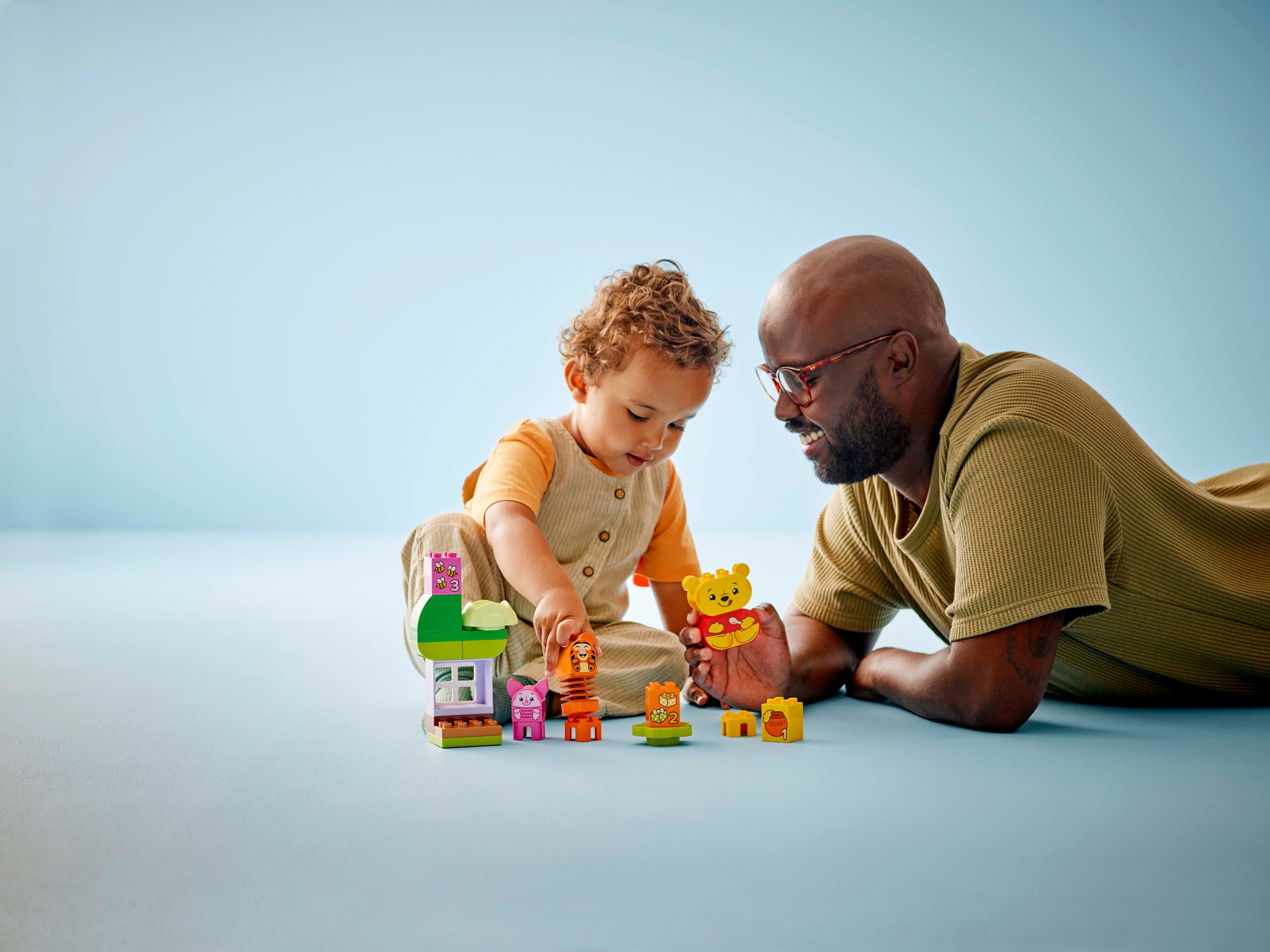 LEGO DUPLO Disney 10457 – Nalle Puhin syntymäpäiväjuhlat 11 LEGO DUPLO Disney 10457 – Nalle Puhin syntymäpäiväjuhlat - Image 11