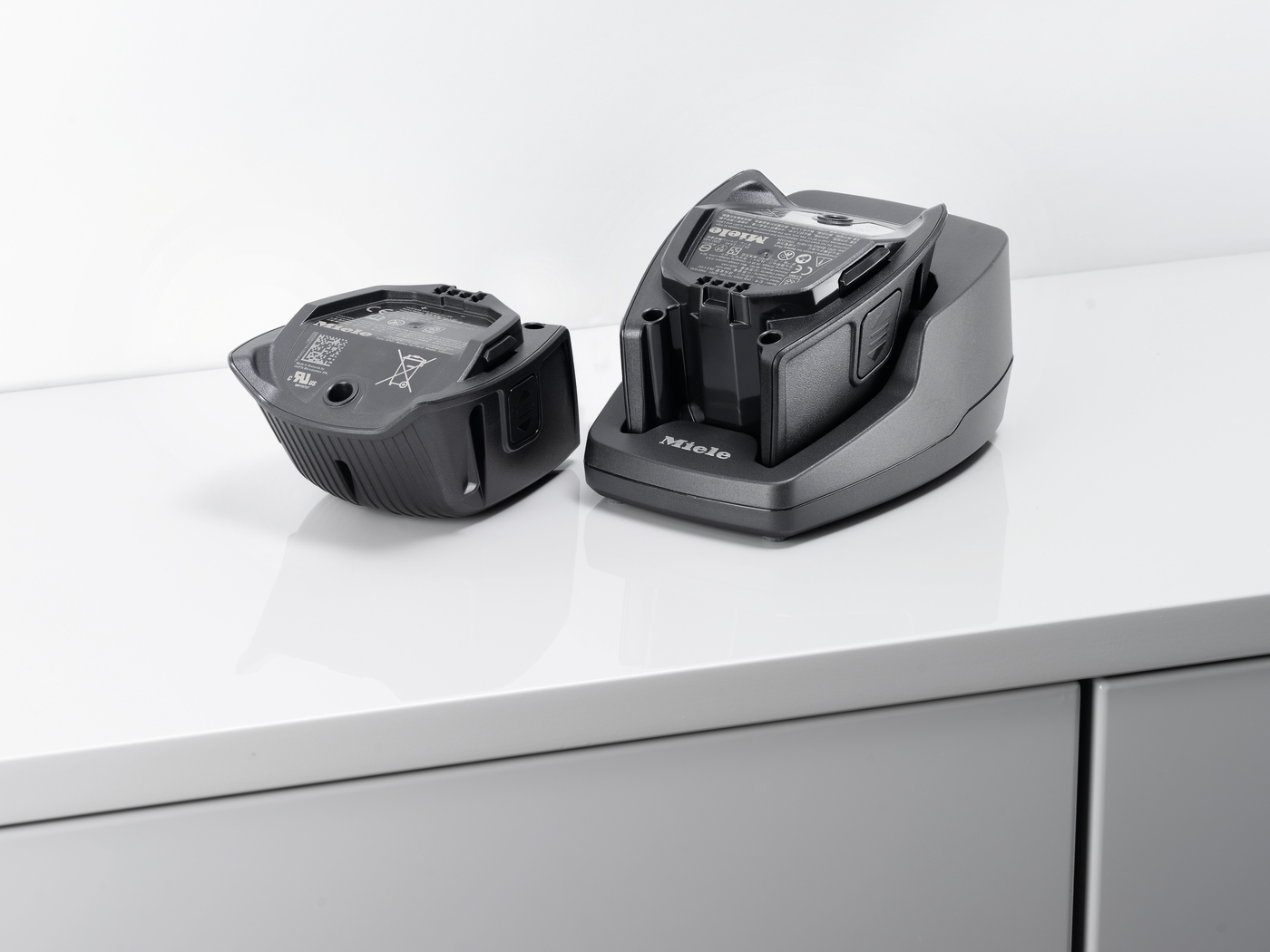 Miele Triflex HX2 Pro -varsi-imuri, harmaa