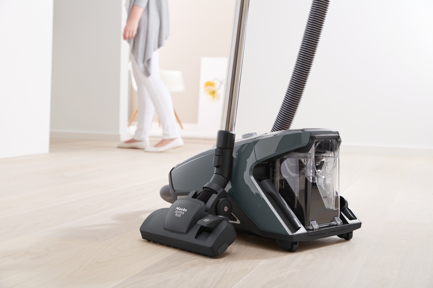 Miele Blizzard CX1 -pölypussiton pölynimuri