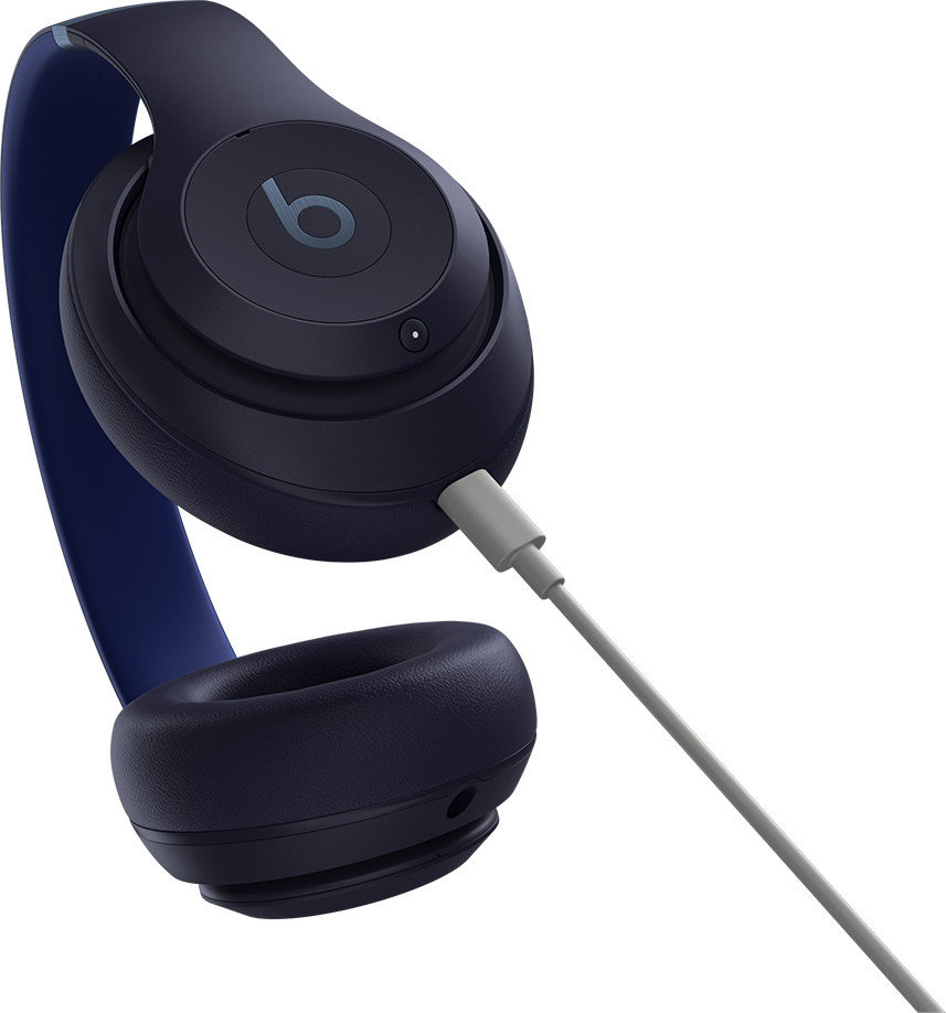 Beats Studio Pro -langattomat kuulokkeet, laivastonsininen