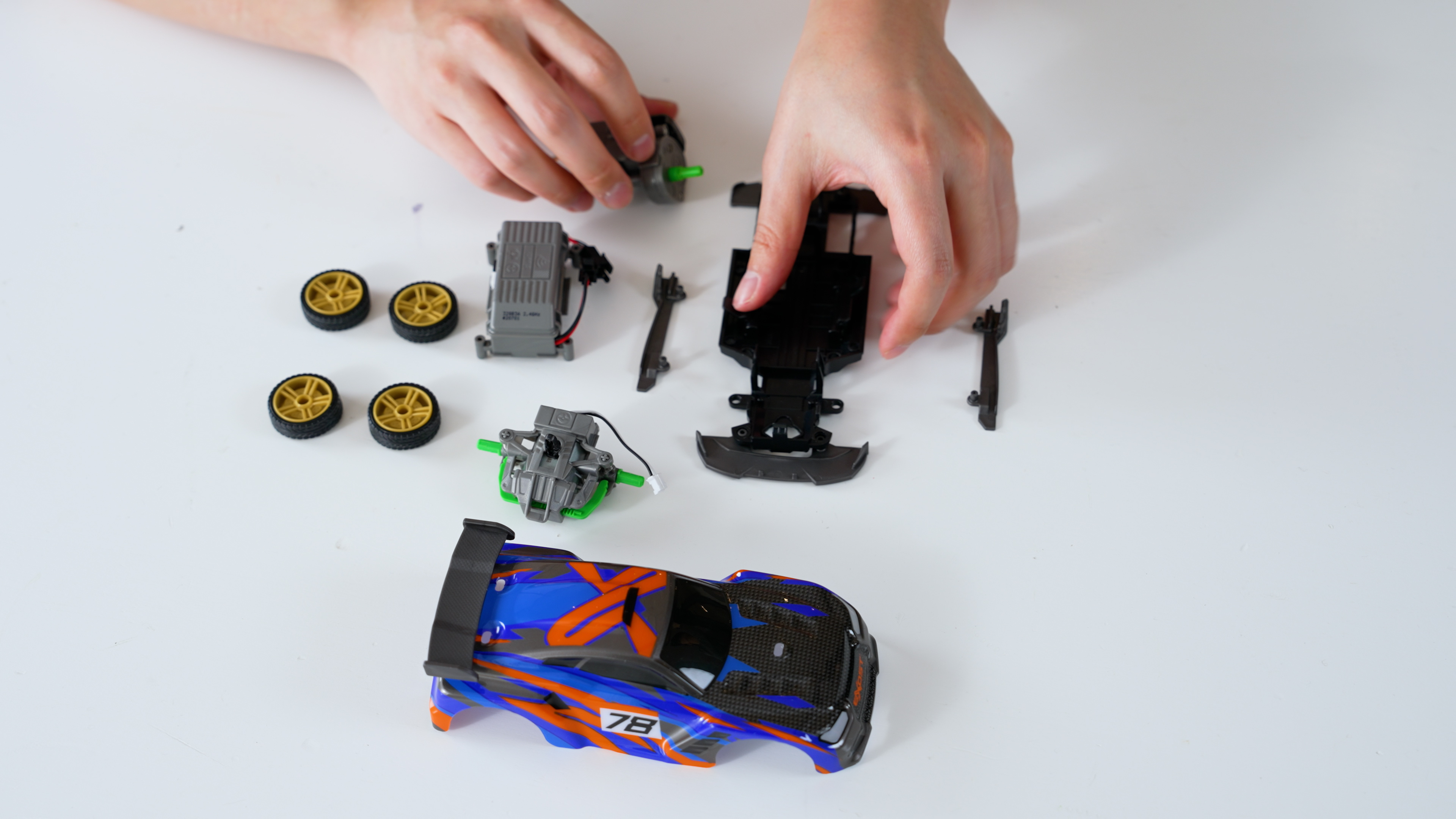 Exost Build 2 Drive - Duo Pack Race -rakennussetti