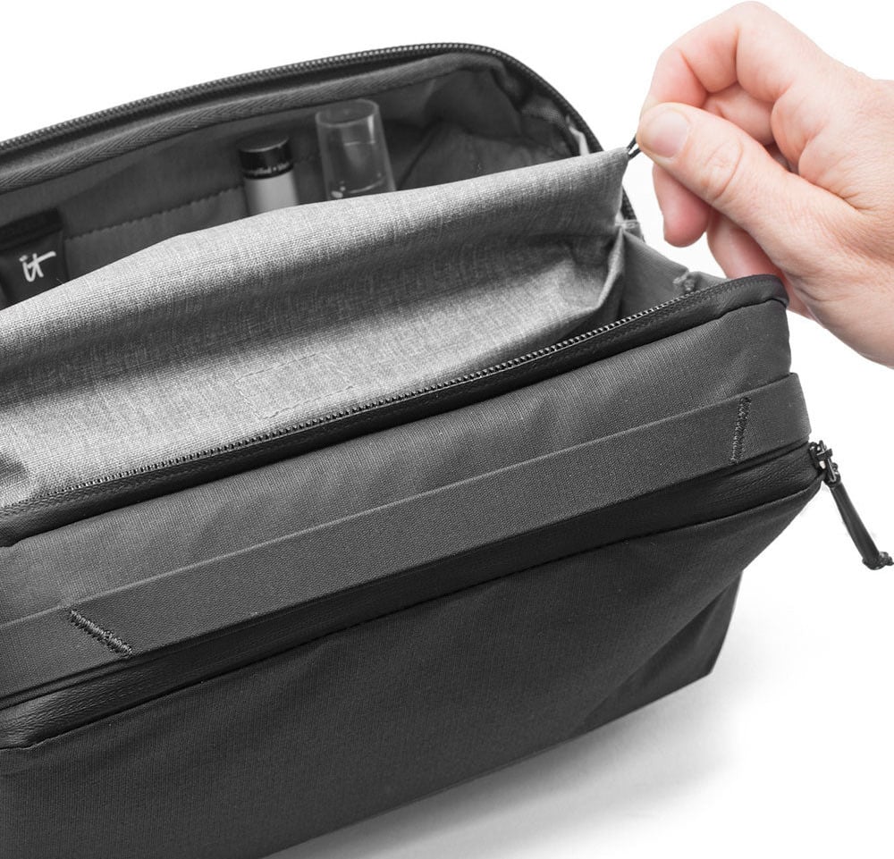Peak Design Shoe Pouch -kenkäpussi, hiili