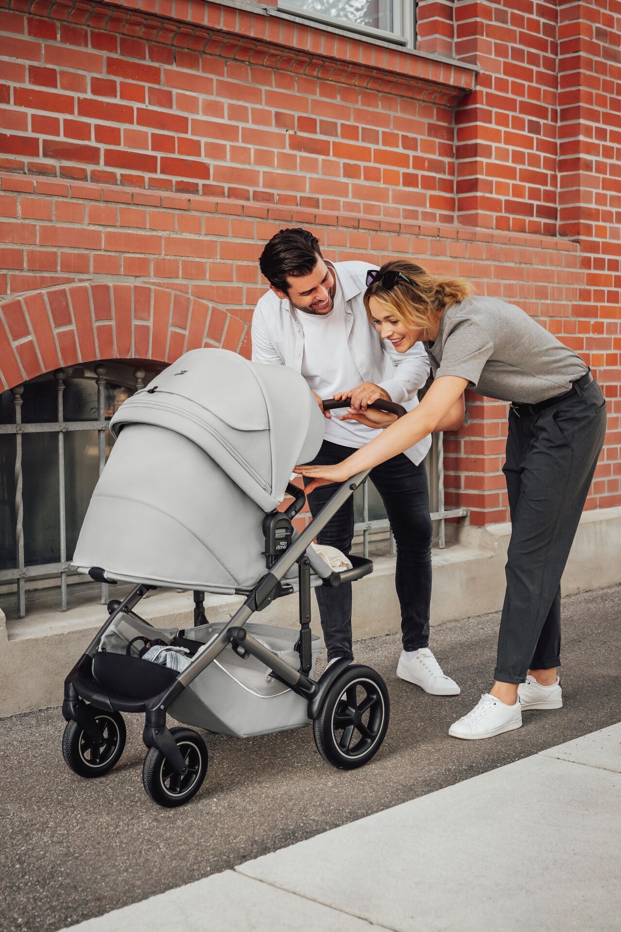 BRITAX RÖMER SMILE 5Z LUX -rattaat, Linen Grey