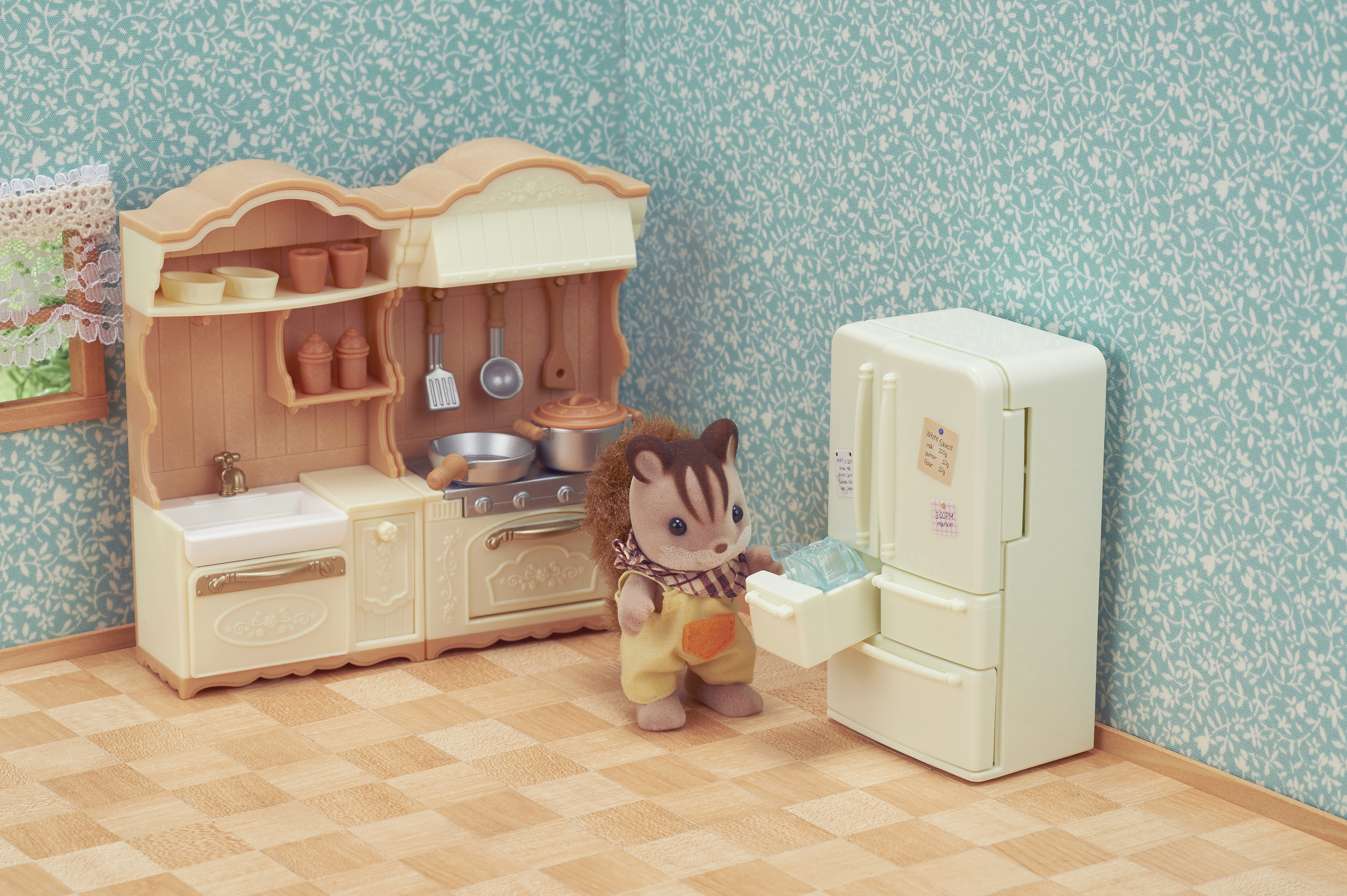 Sylvanian Families - Maalaistalon keittiö jääkaapilla