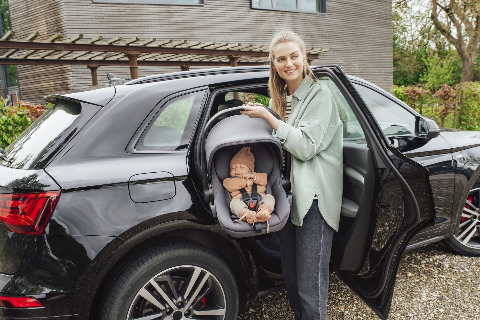BRITAX RÖMER BABY-SAFE PRO LUX -turvakaukalo, 40–85 cm, Linen Grey