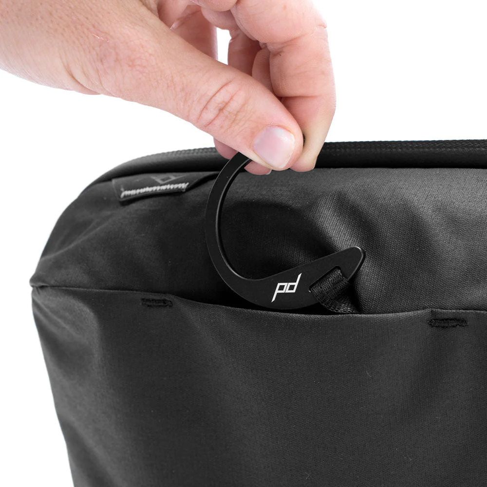 Peak Design Shoe Pouch -kenkäpussi, hiili