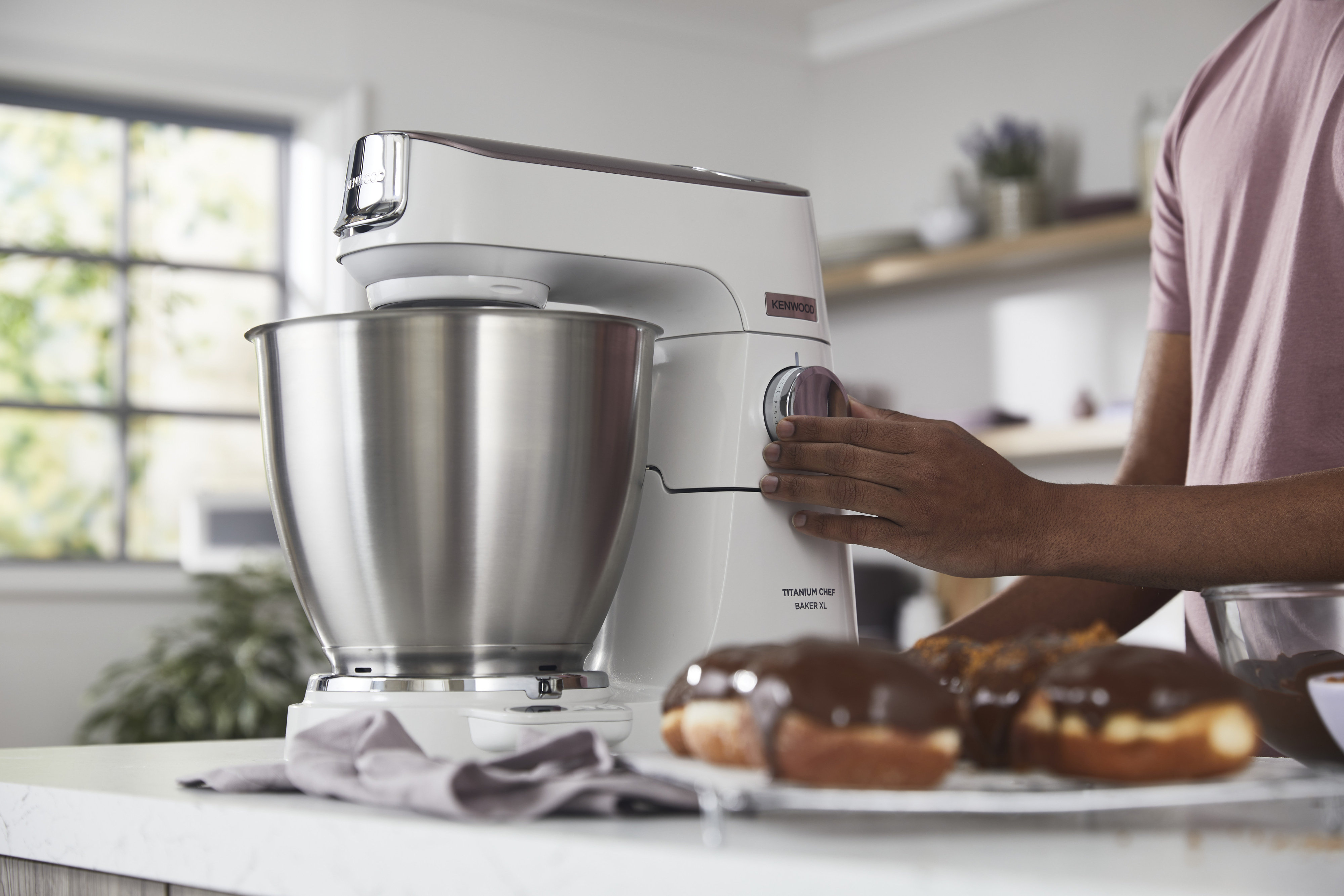 Kenwood KVL65.001WH Titanium Chef Baker XL Lite -yleiskone