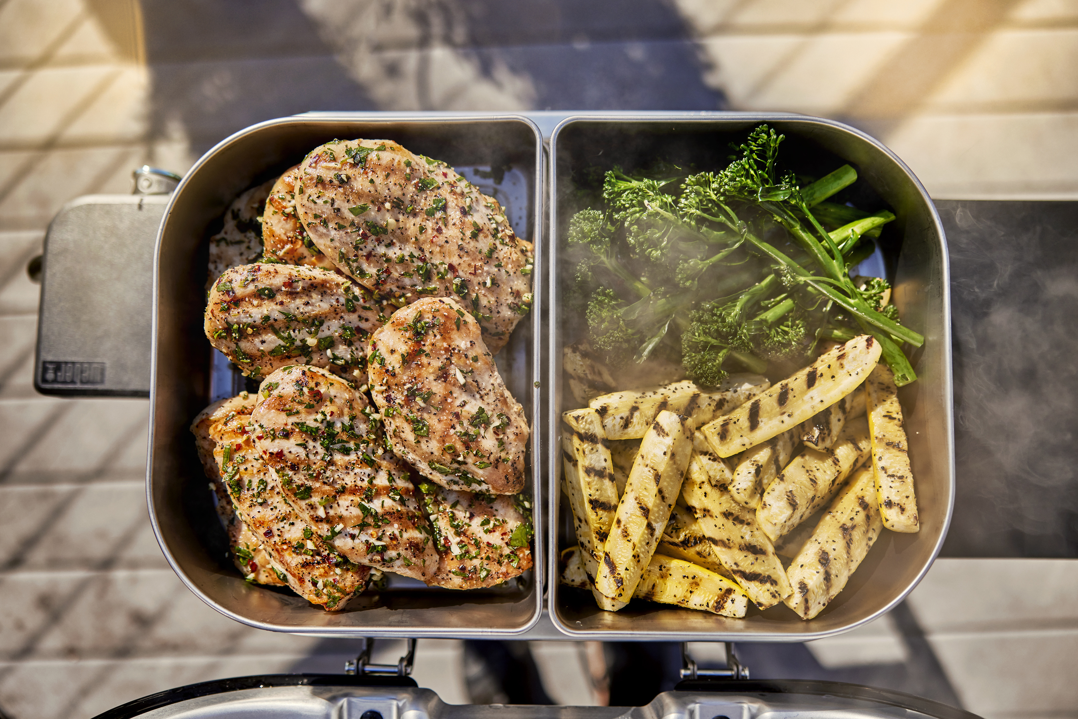 Weber Lumin Versatility Kit Compact -monitoimisetti