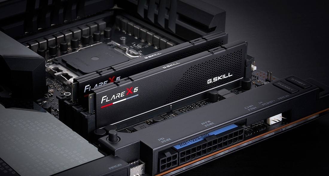 G.Skill Flare X5 DDR5 6000 MHz CL32 AMD EXPO 32 Gt -muistimodulipaketti, musta