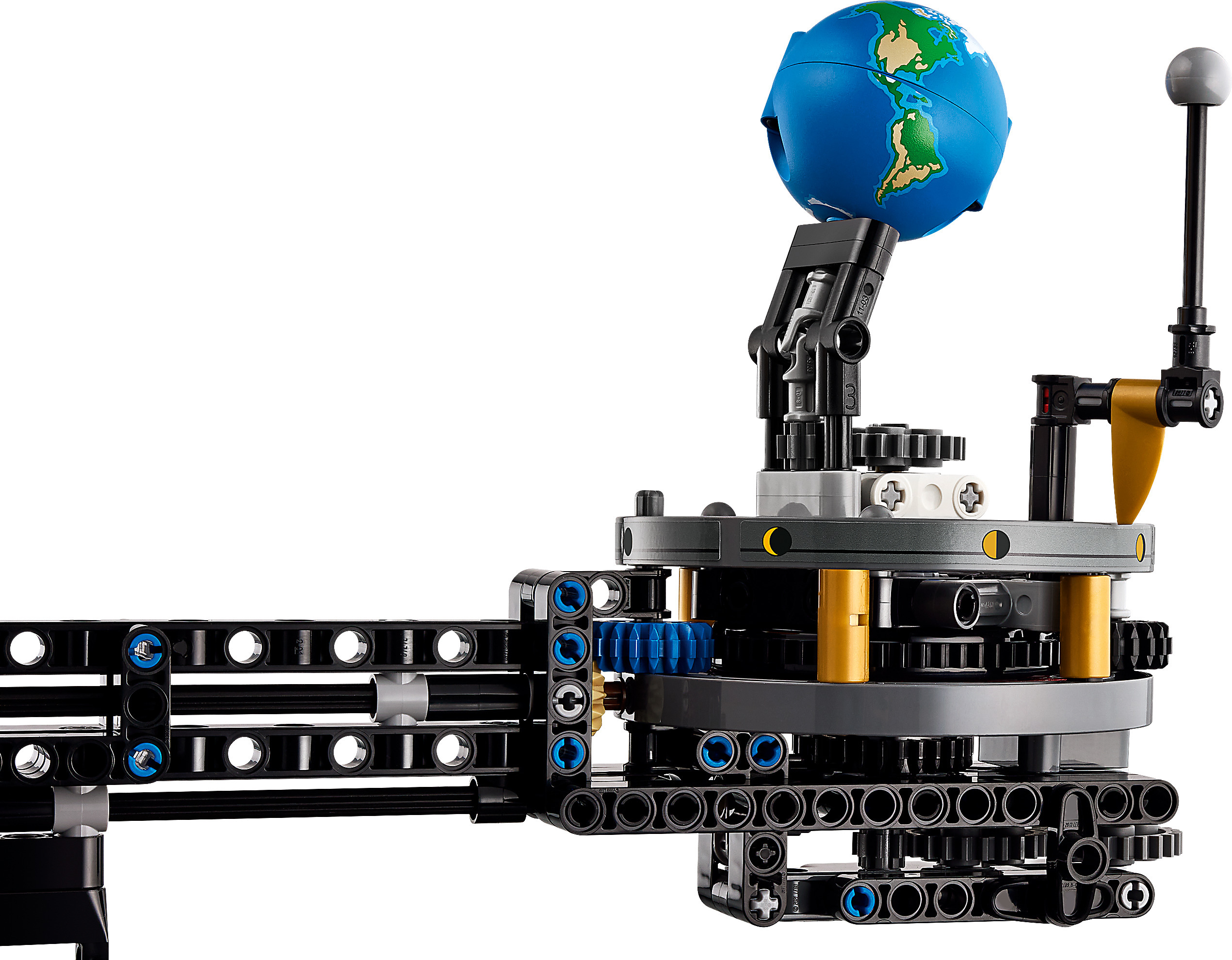 LEGO Technic 42179  - Maapallo ja Kuu kiertoradalla