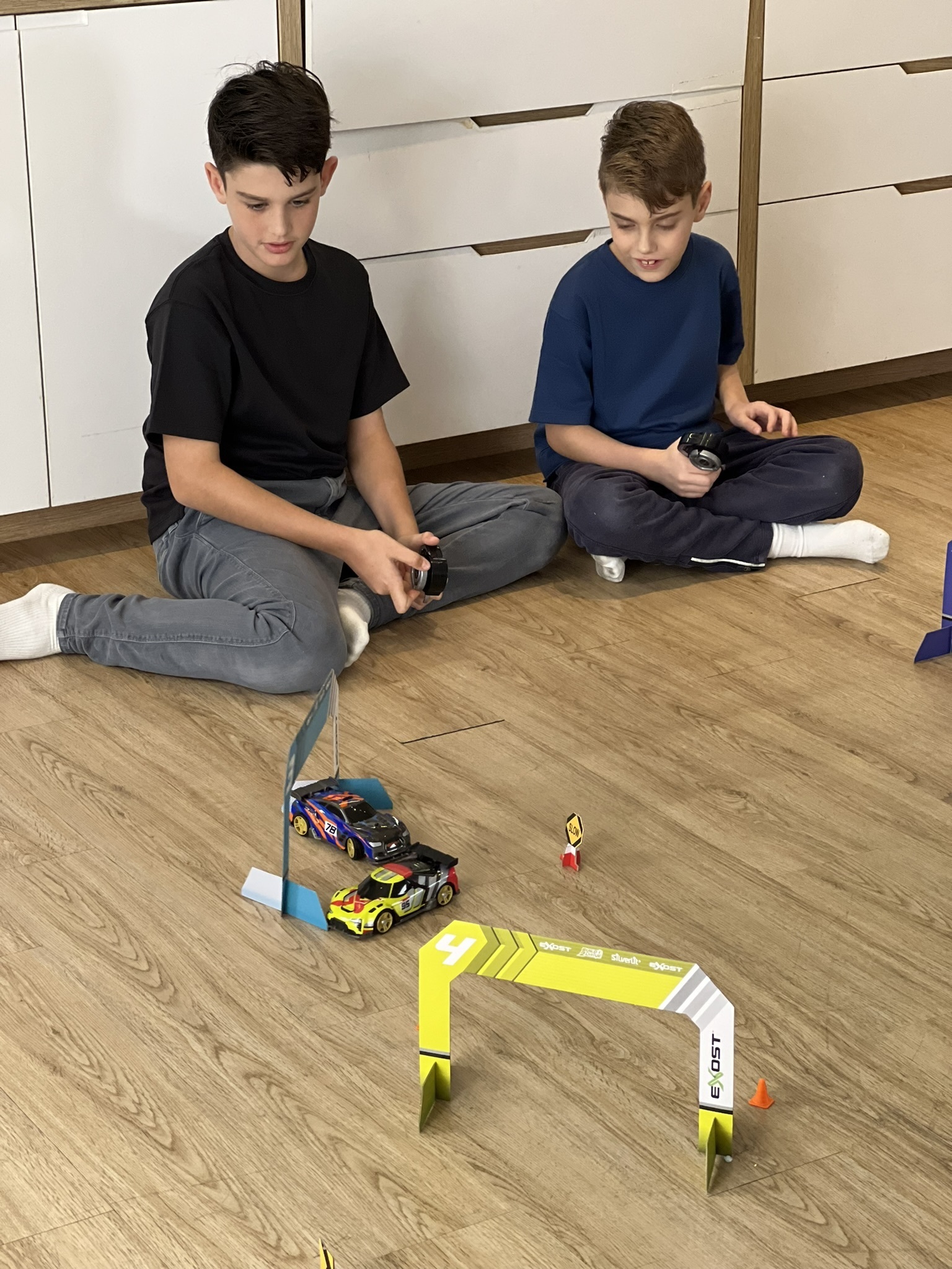Exost Build 2 Drive - Duo Pack Race -rakennussetti