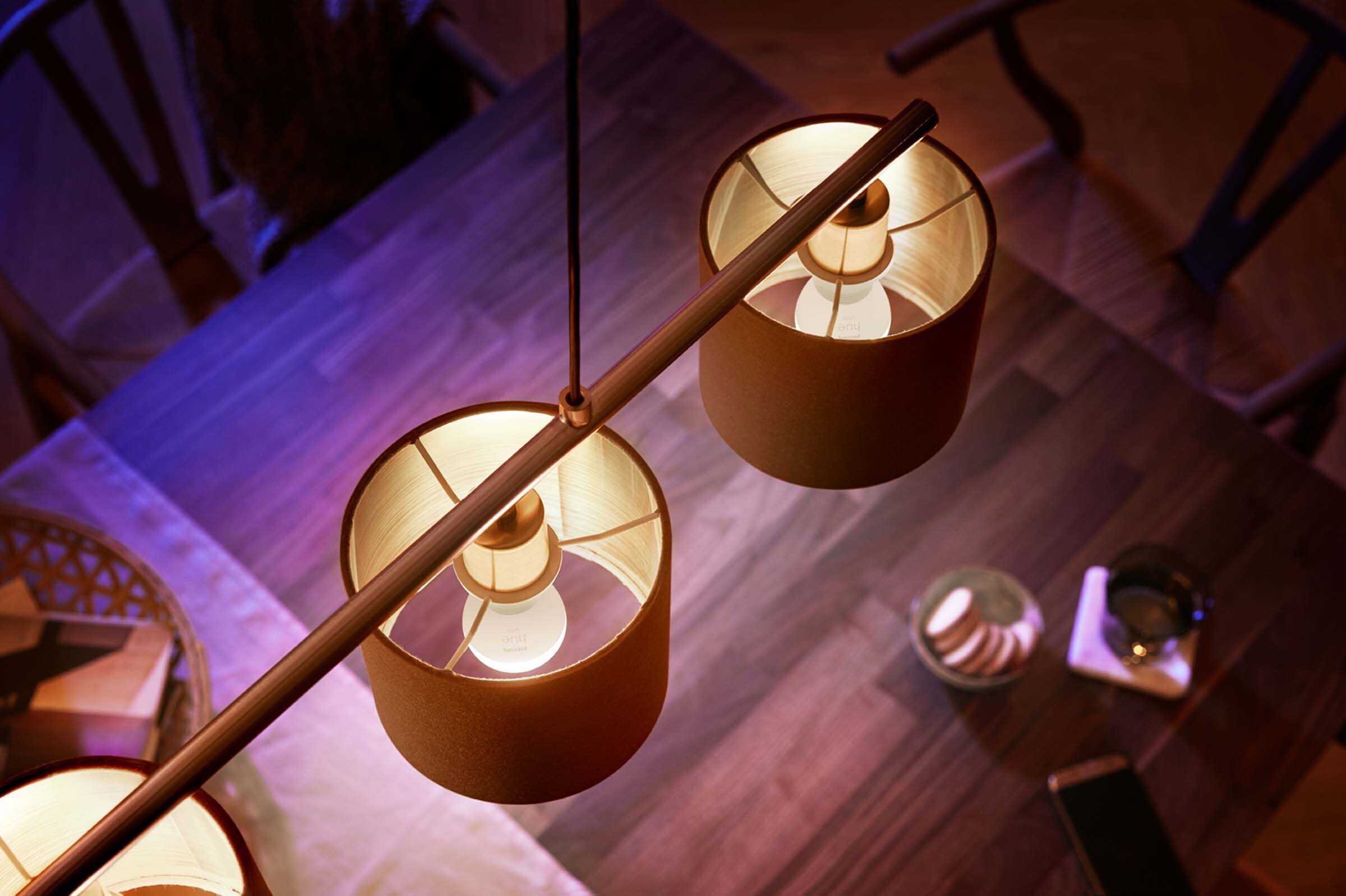 Philips Hue -LED-älylamppu, BT, White, E14, 470 lm, mainoslamppu pyöreä, 2 kpl pakkaus