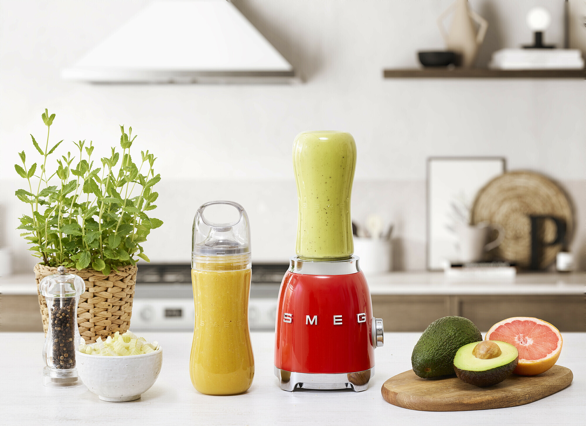 Smeg Personal Blender PBF01RDEU -tehosekoitin, punainen