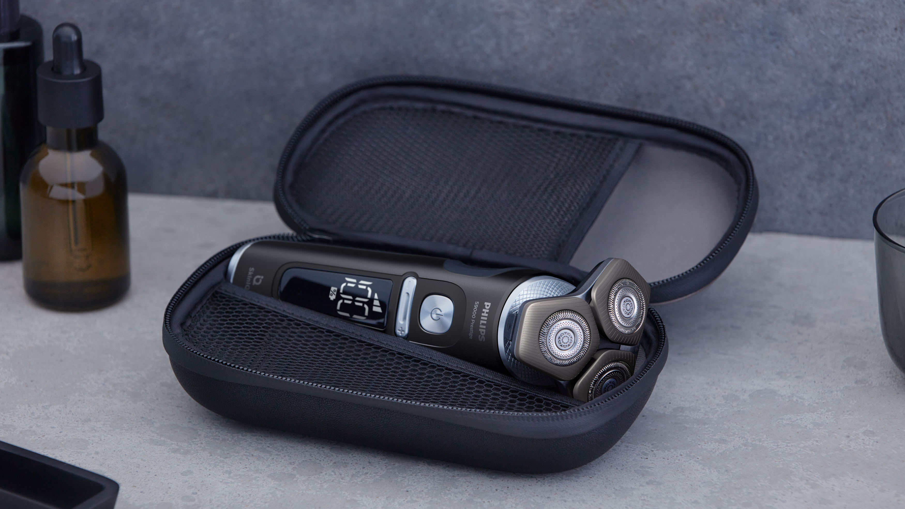 Philips Shaver Series 7000 S7882/55 -parranajokone puhdistusasemalla