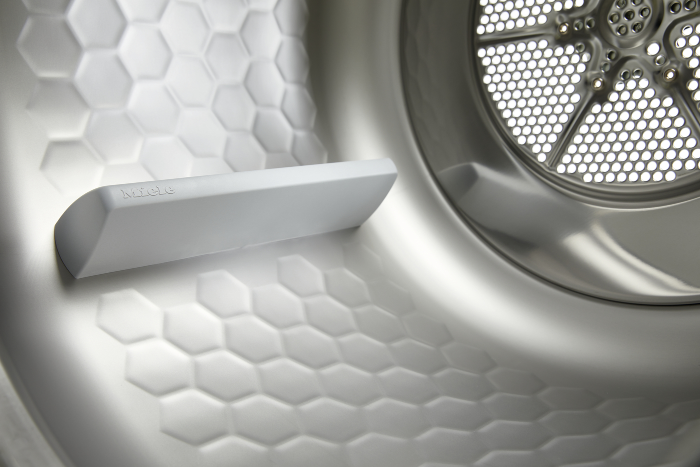 Miele TEF 765 WP kuivausrumpu