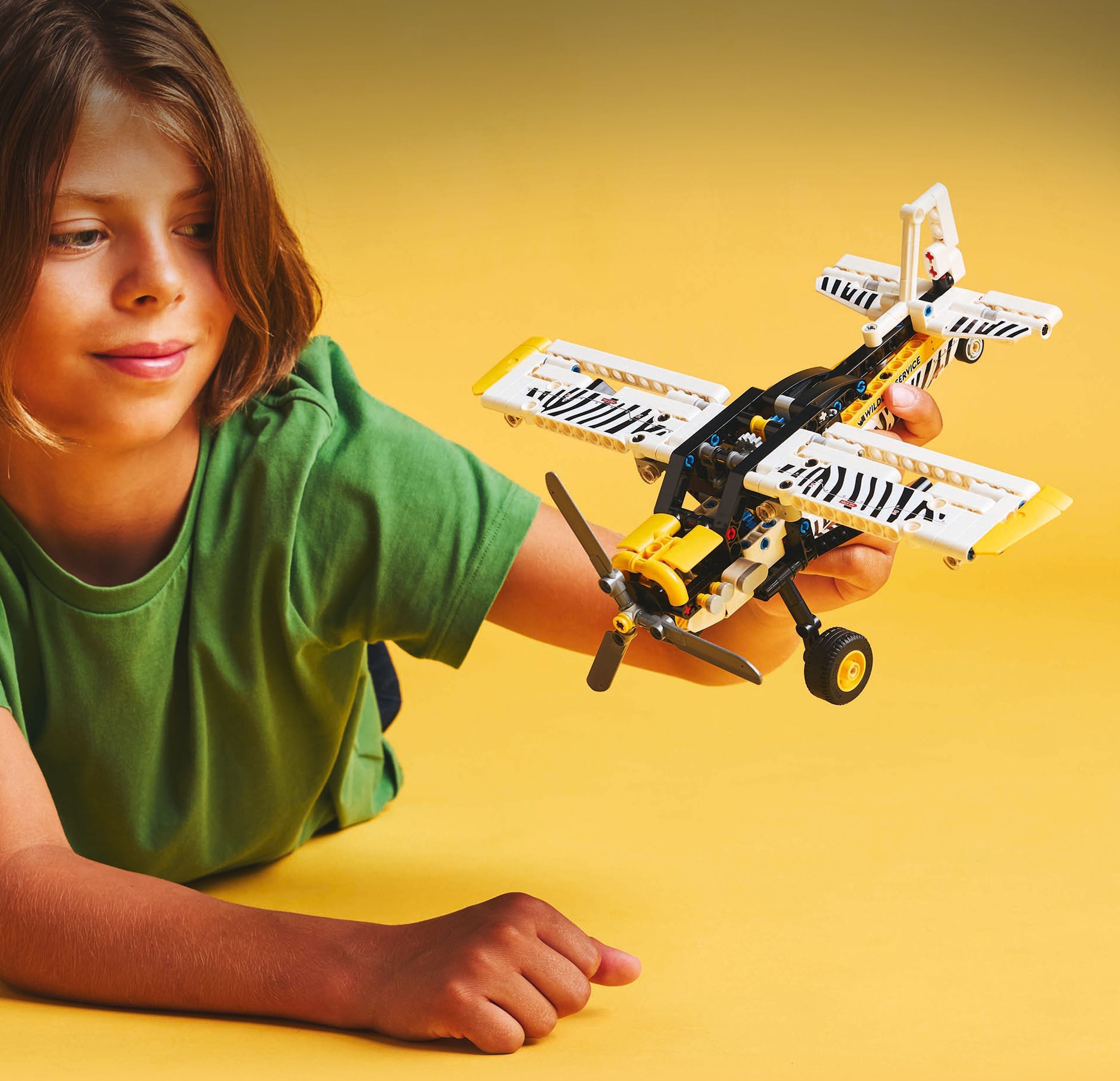 LEGO Technic 42198 – Syrjäseudun pienkone