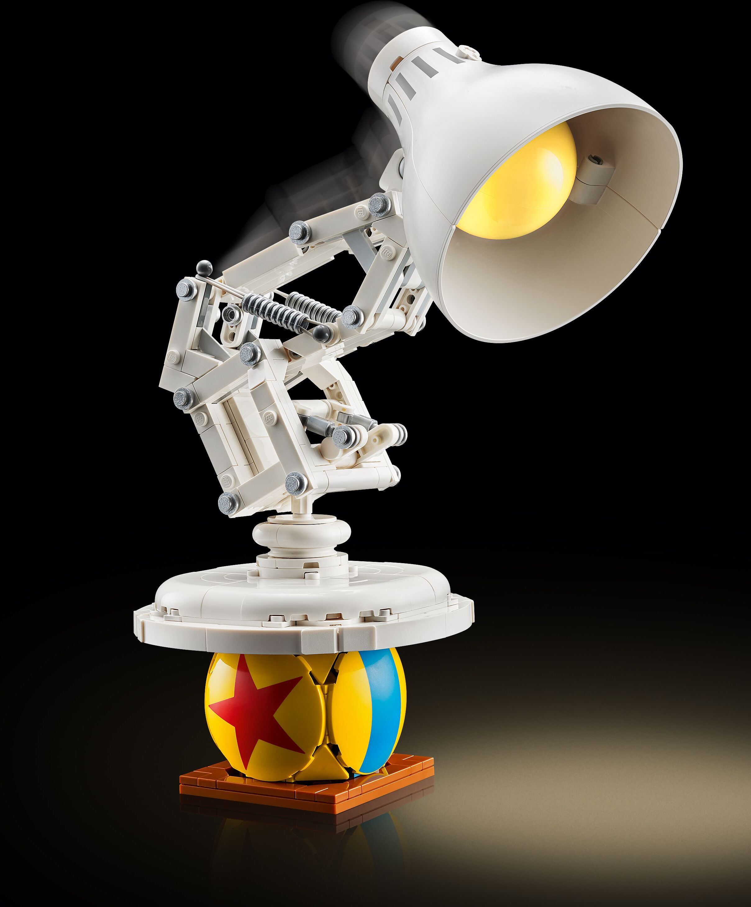 LEGO Bluey 11203 Blueyn perheen talo