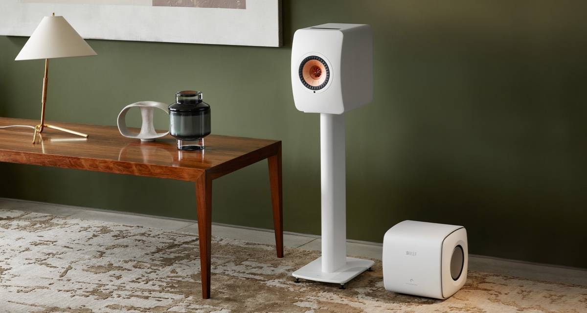 KEF KC62 -subwoofer, valkoinen