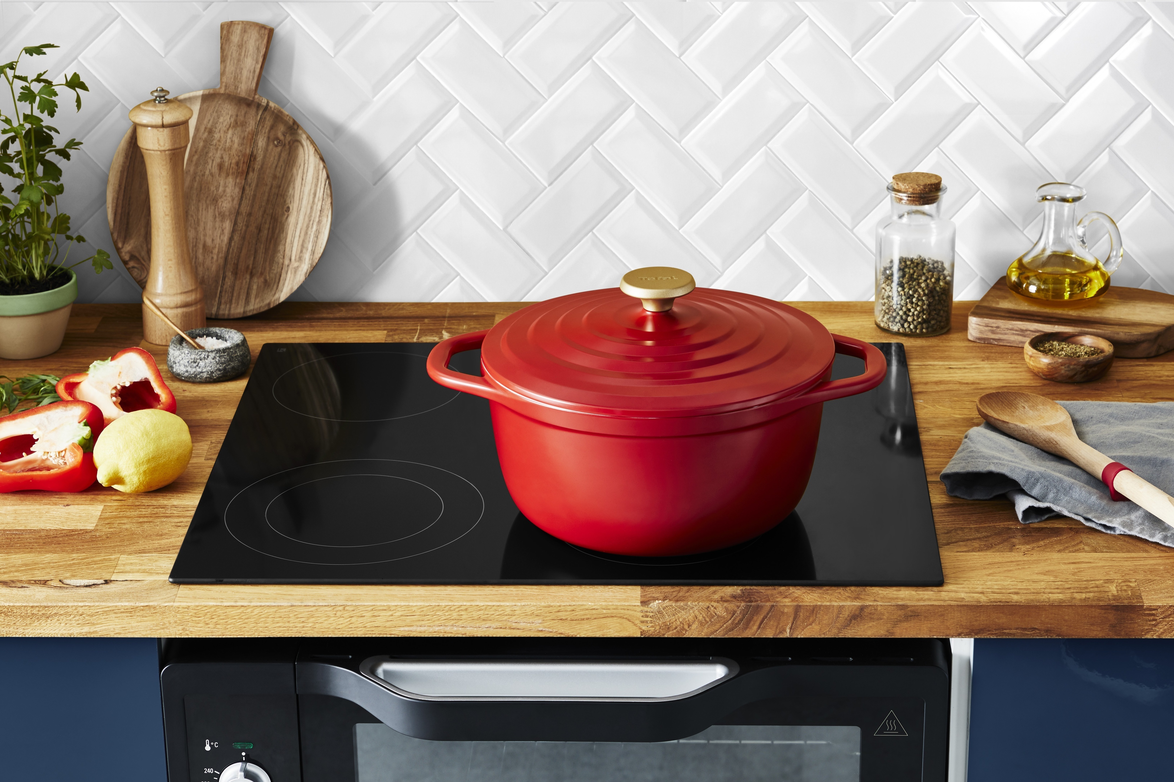 Tefal Air -pata, 4,7 L, punainen