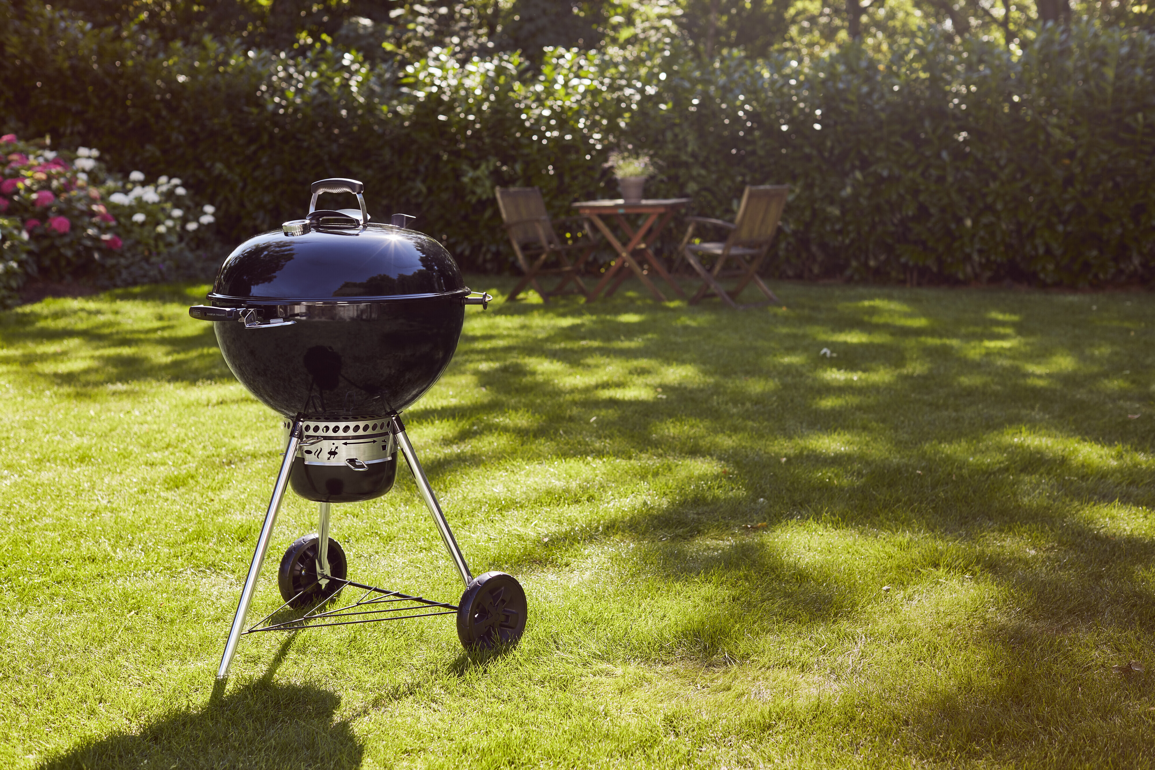 Weber Master-Touch GBS E-5750 -hiiligrilli, 57 cm, musta