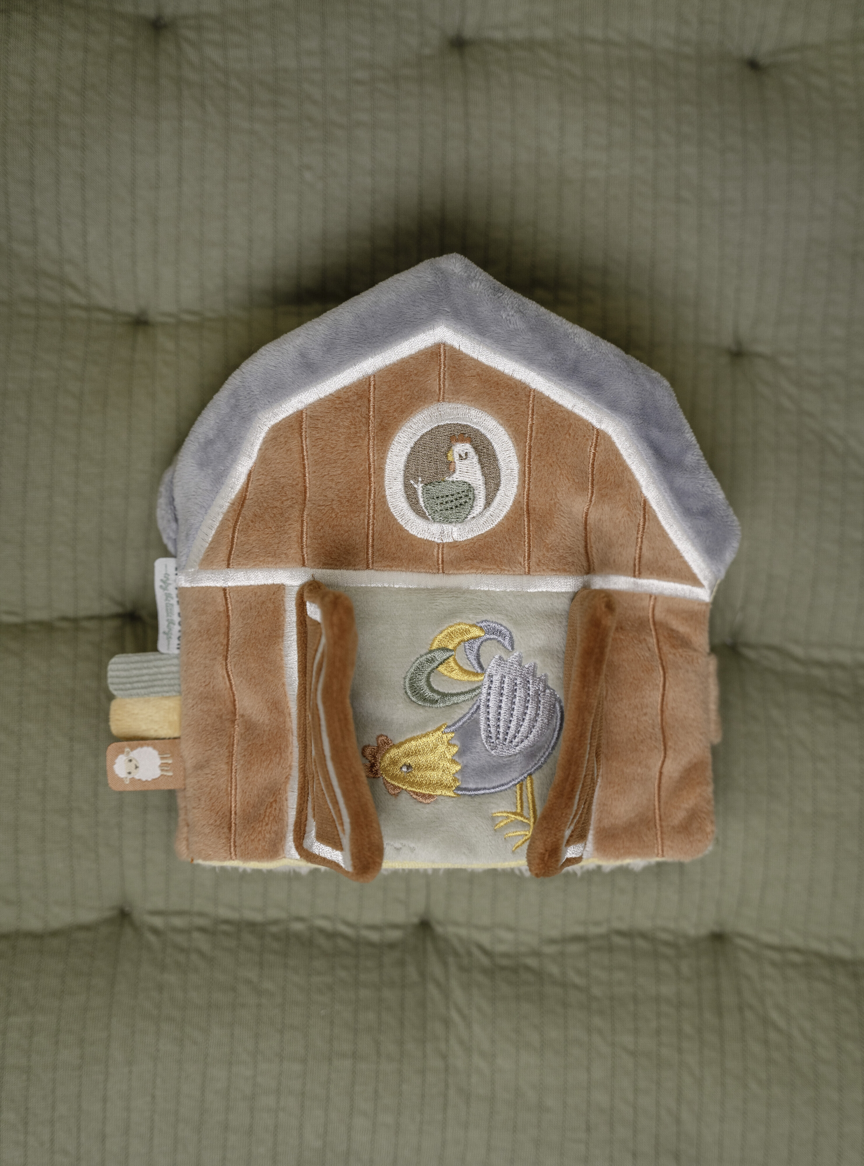 Little Dutch Little Farm -pehmokirja