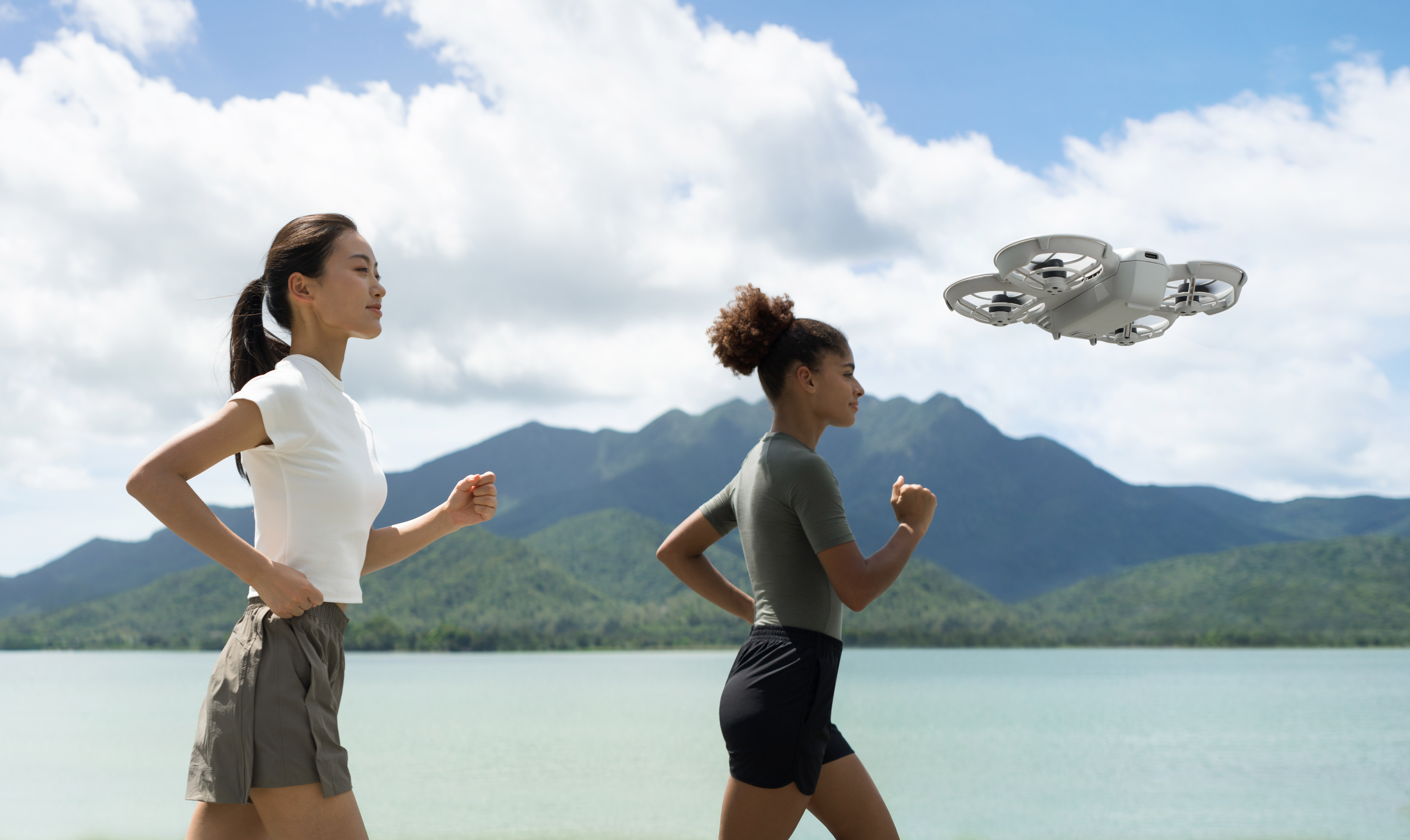 DJI Neo Fly More Combo drone