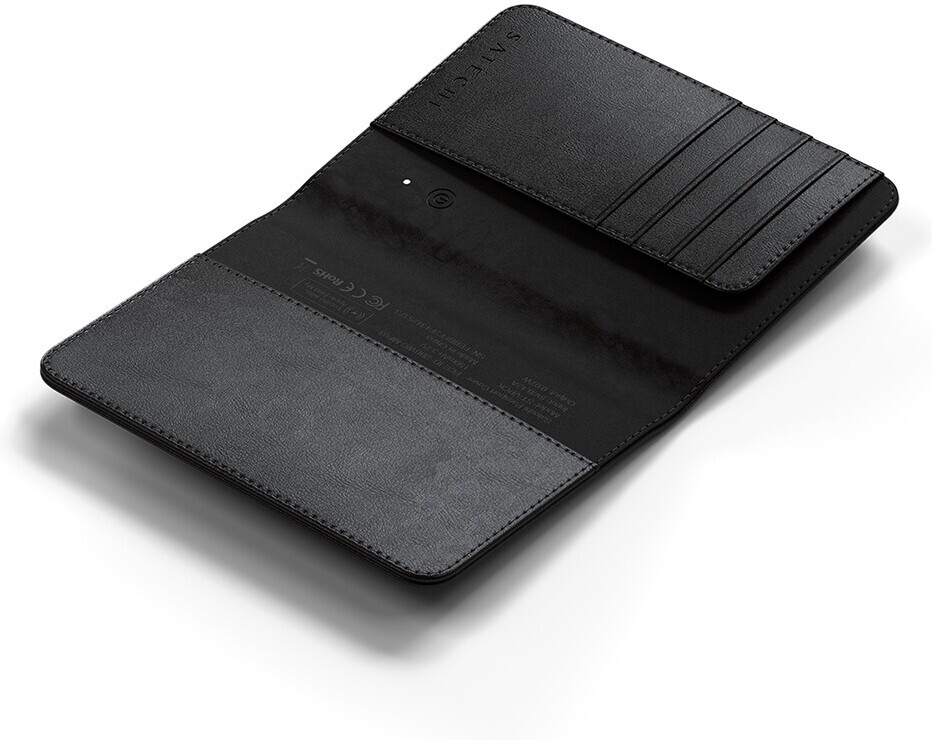 Satechi Vegan-Leather -passinsuojus Find My -paikantimella, musta