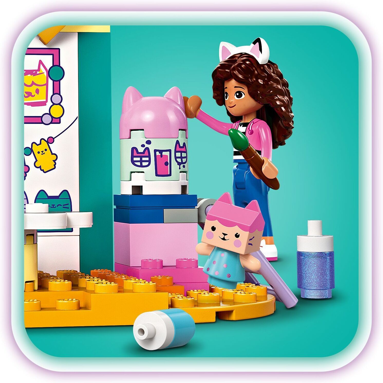 LEGO Gabbyn Nukketalo 10795  - Askartelua Boksivauvan kanssa