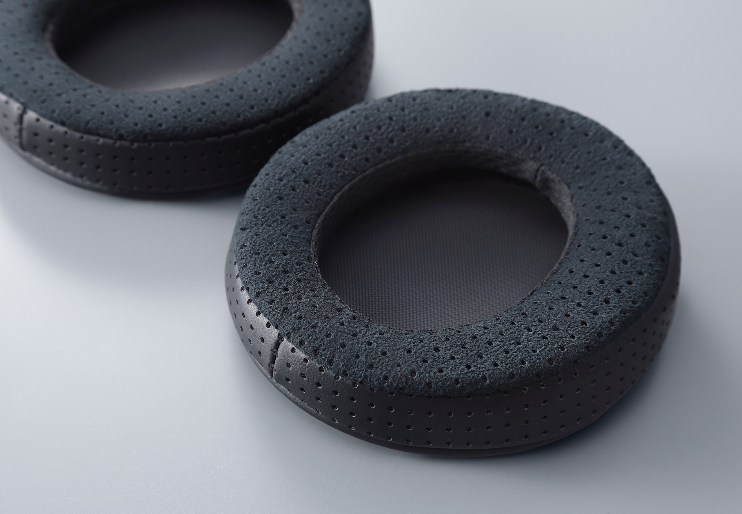 ASUS RT-AX52 PRO Wi-Fi 6 reititin