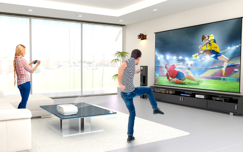 Epson EH-TW7000 4K PRO-UHD -projektori