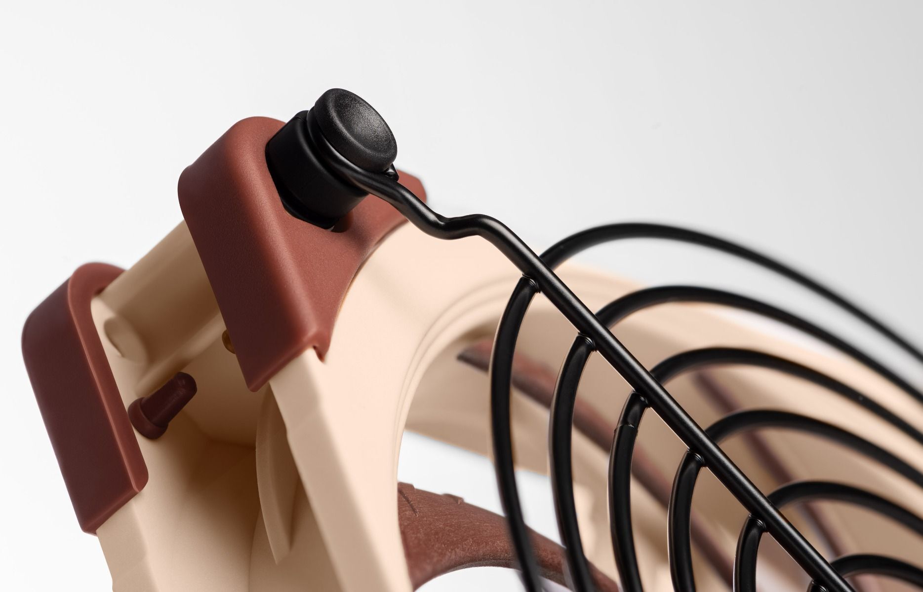 Noctua NA-FG1-20 200 mm -tuuletinritilä, 2 kpl