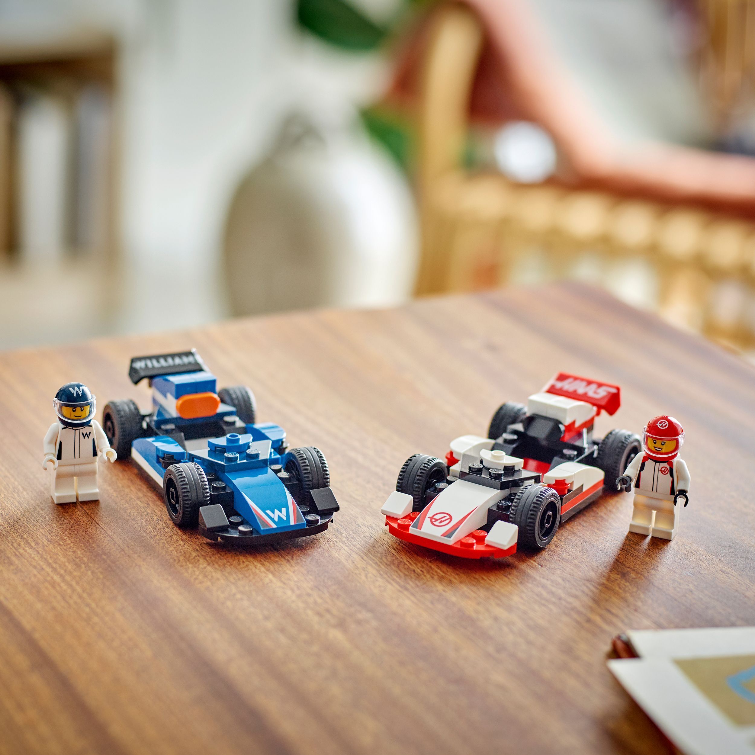 LEGO City 60464 – F1-kilpa-autot Williams Racing ja Haas F1