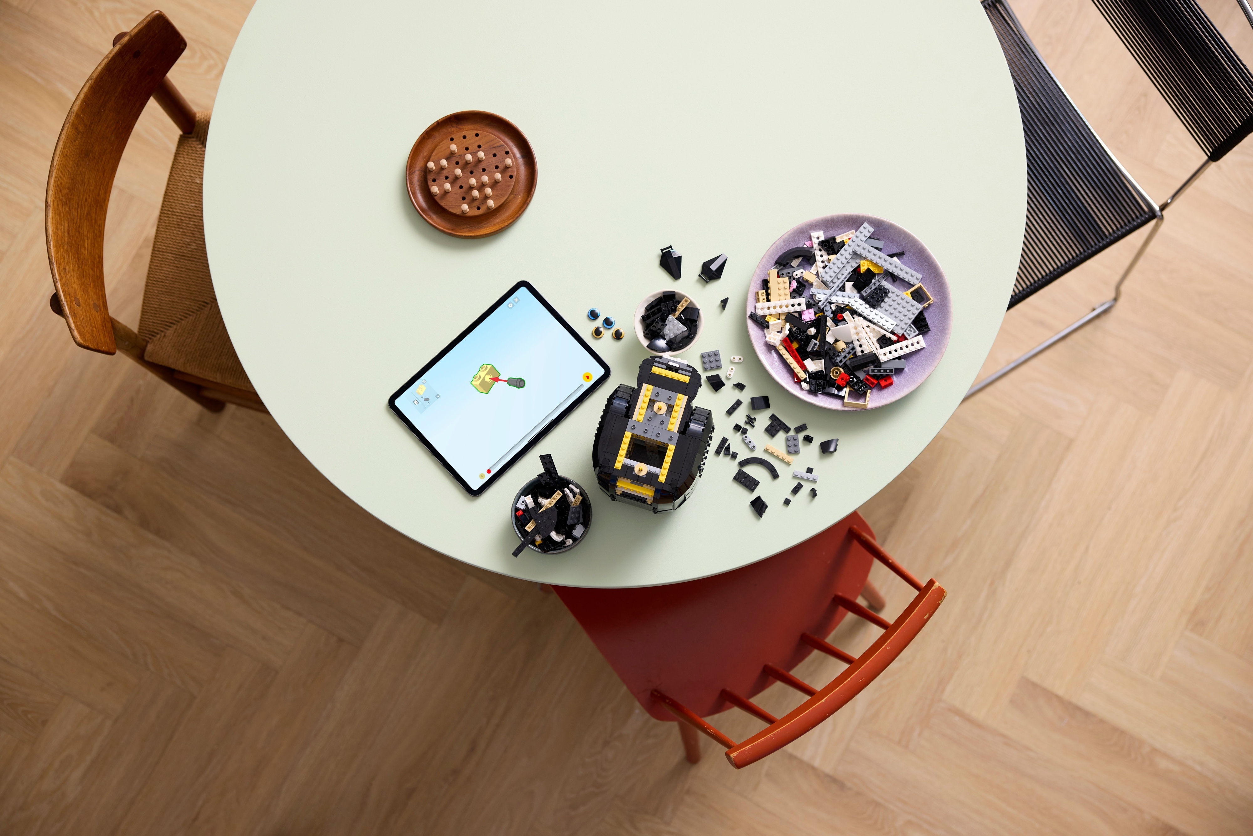 LEGO Ideas 21347  - Lontoon punainen puhelinkoppi