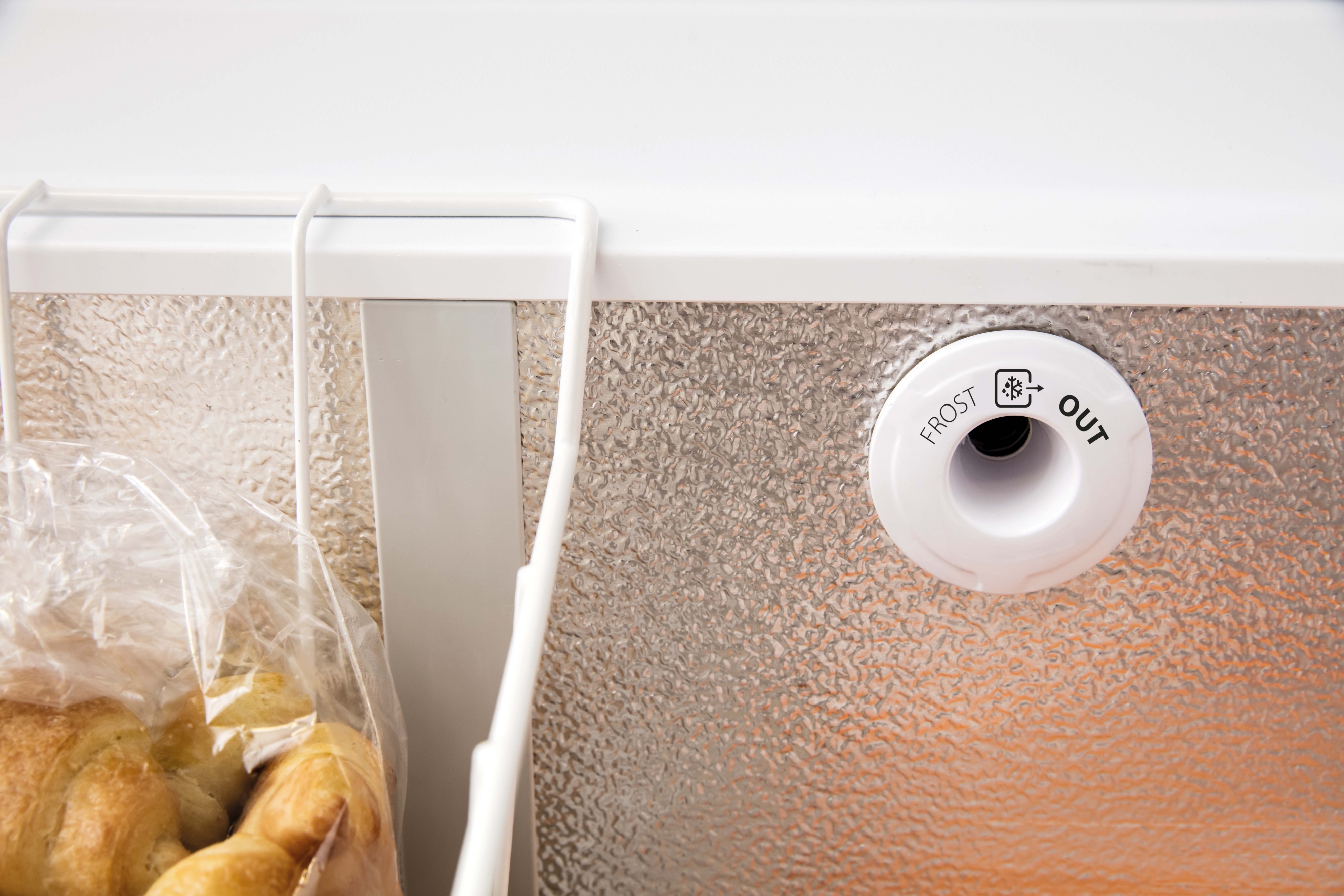 Whirlpool W 390 FO Frost Out säiliöpakastin
