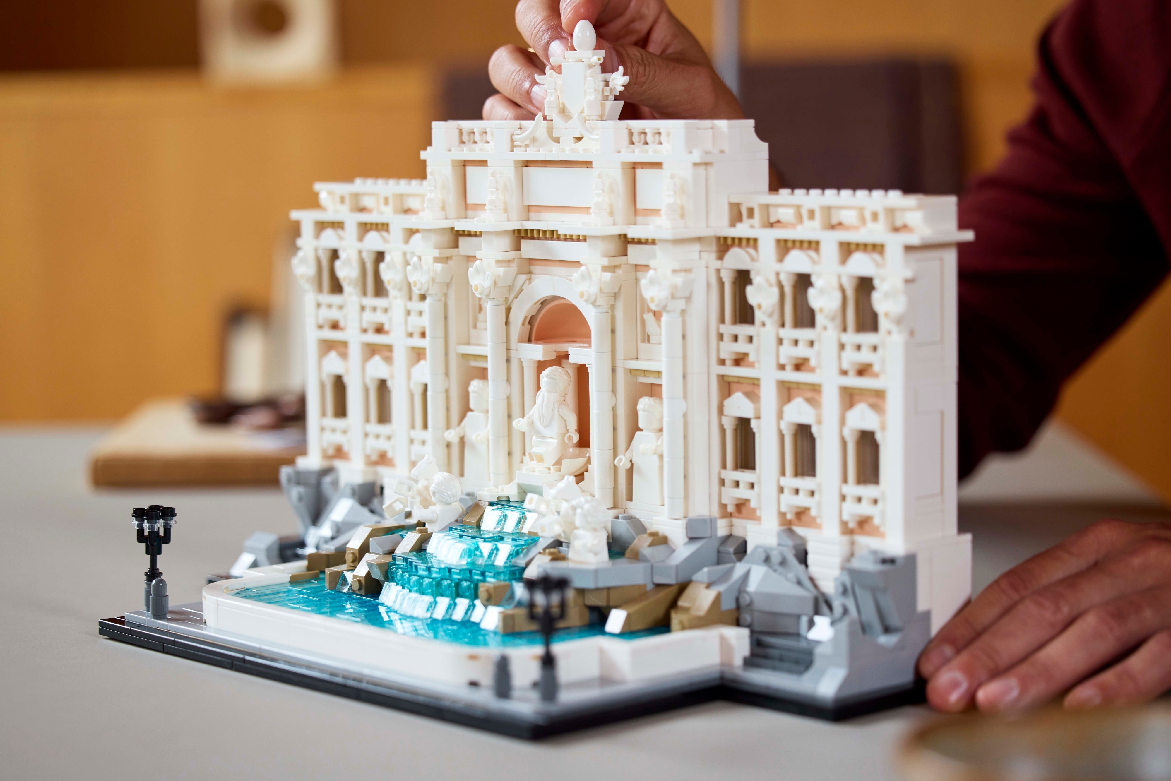 LEGO Architecture 21062 – Trevin suihkulähde