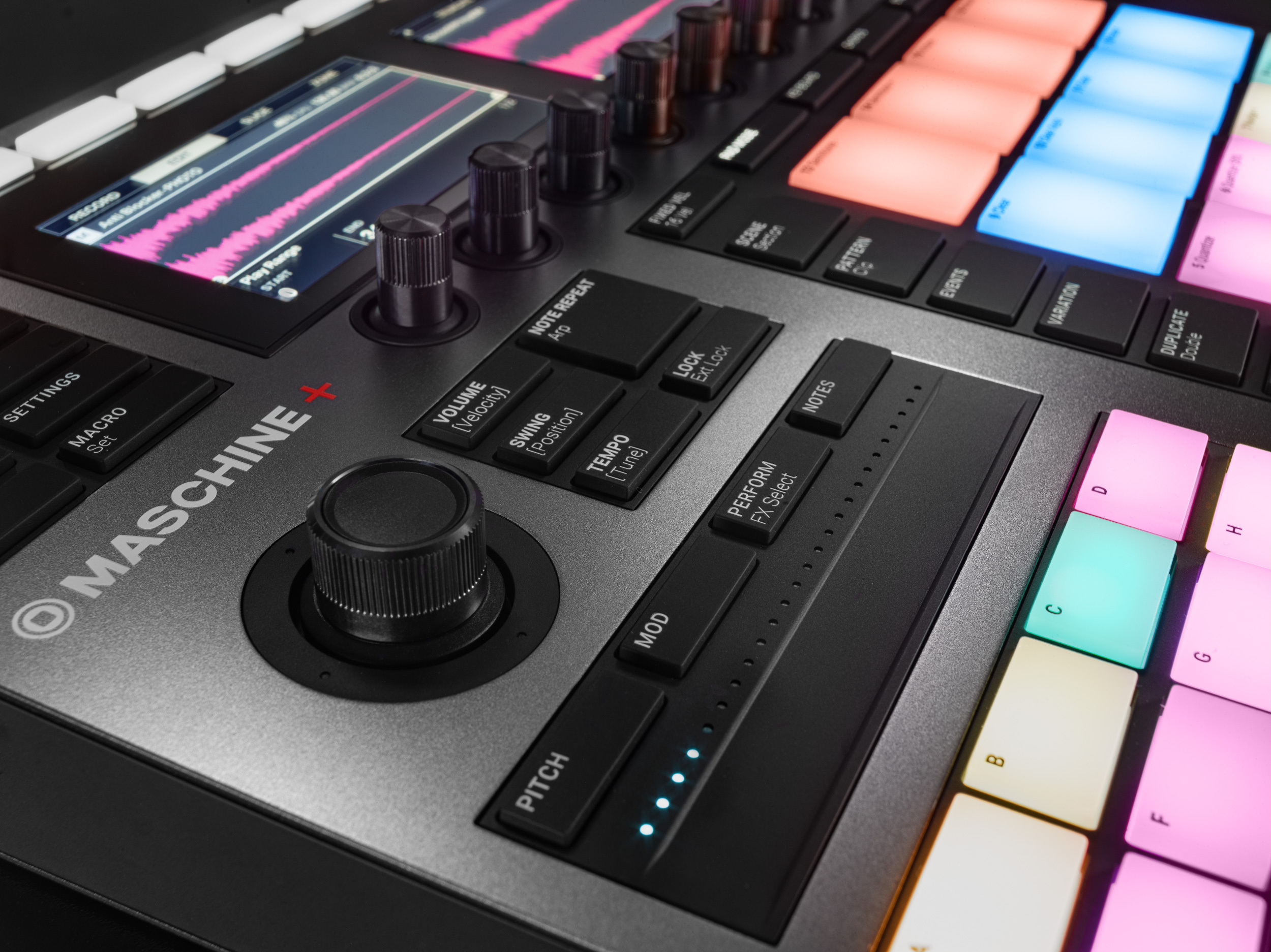 Native Instruments Maschine+ -samplerityöasema