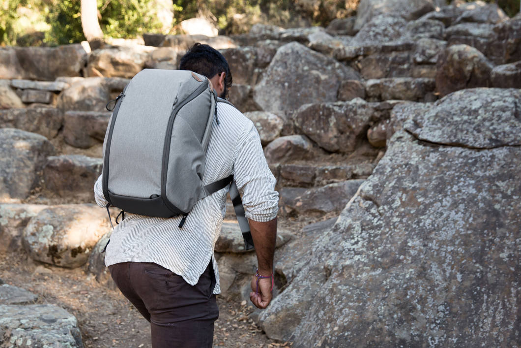 Peak Design Everyday Backpack Zip 20L -päiväreppu, tuhka