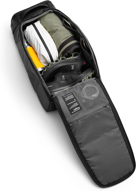 Db Hugger Backpack 20L -reppu, moss green
